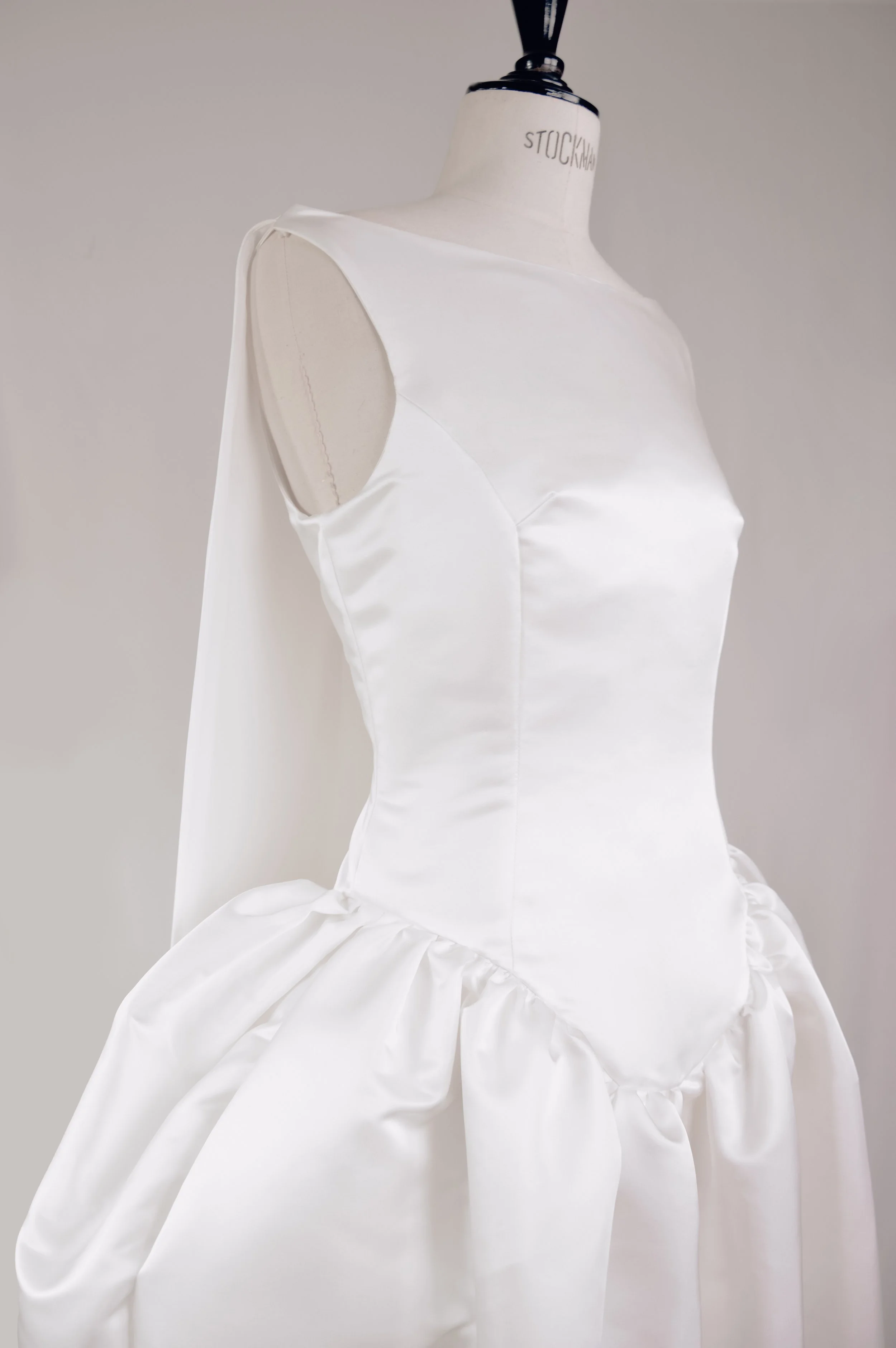 DIANE-Paris-bridal-4.jpg