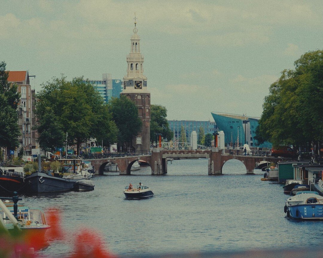 Scenes from the summer, Amsterdam

#woneninamsterdam #amsterdam #funda #cinematic