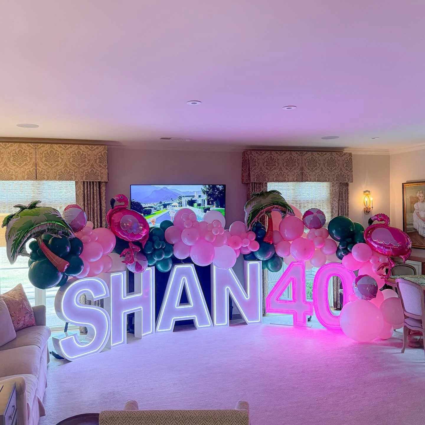 🌴&ldquo;I am never in over my head. It would be disrespectful to my hairdresser&rdquo; 🌴This Palm Royale party was a fun one! We love that show because&hellip;.Carol Burnett! #popculturememphis