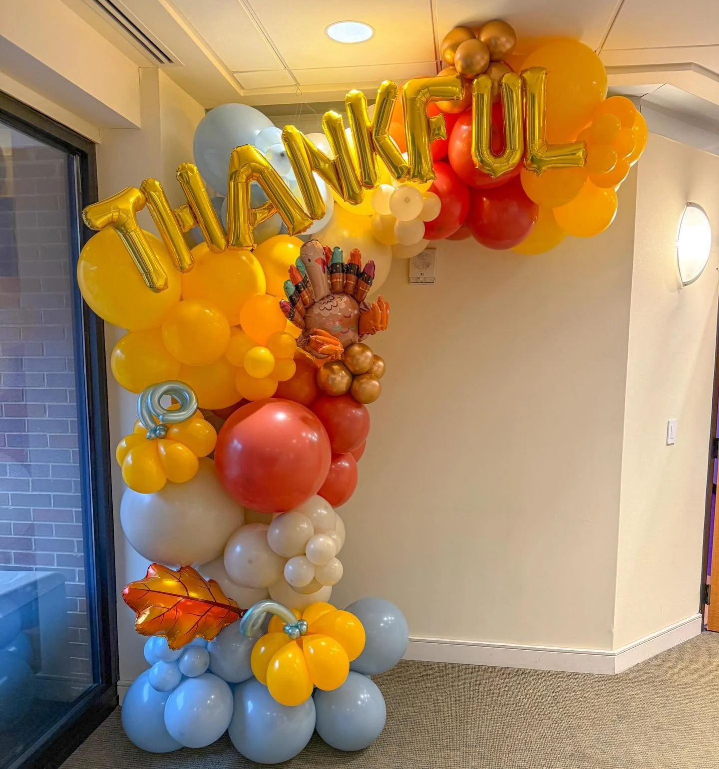 🦃 Happy Thanksgiving! 🥧 #popculturememphis