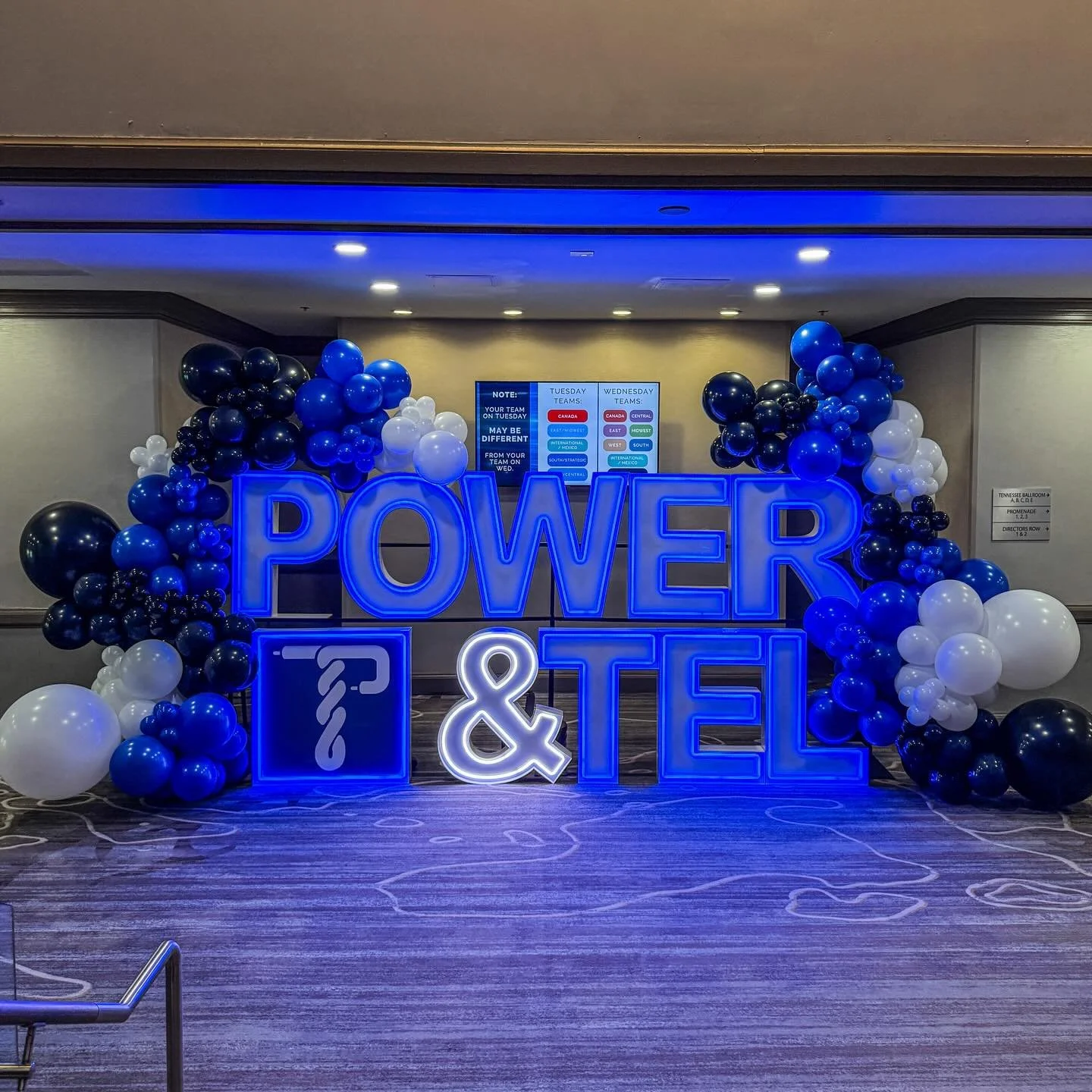 💙 Lighting it up with @powerandtel and @ledmarquee_memphis 💡 #popculturememphis