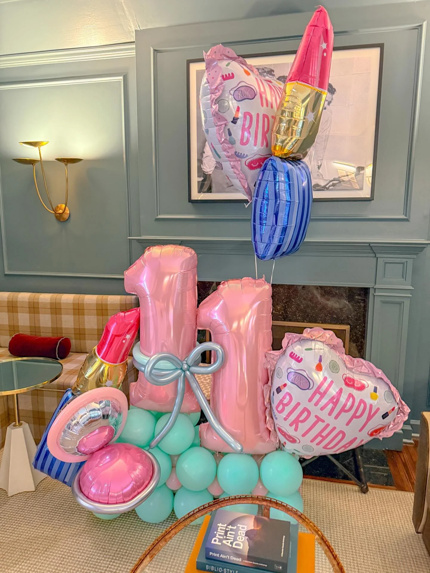 Marquee Roundup! Lots of cute marquee themes lately! We can make these in any theme and they are perfect for moving around at your party. No need to put anything in the walls, these are freestanding and super cute. $175 plus delivery. 🎈🎈🎈 #popcult