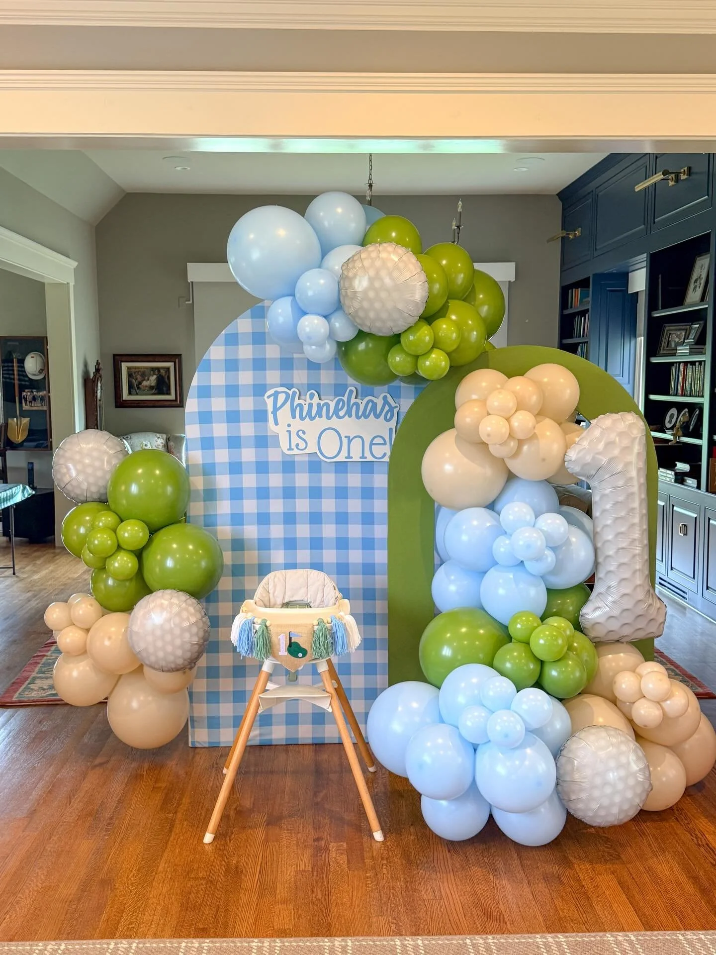 ⛳️ Hole in One for Phinehas&rsquo; First birthday! ⛳️ #popculturememphis