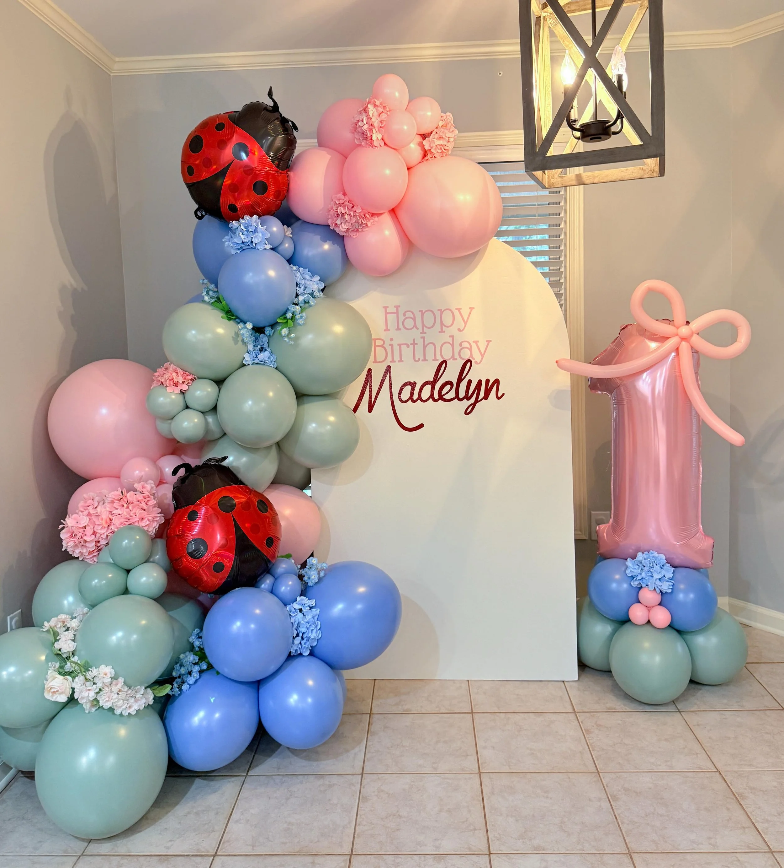 🐞 Happy 1st birthday to little ladybug Madelyn! 🐞 #popculturememphis