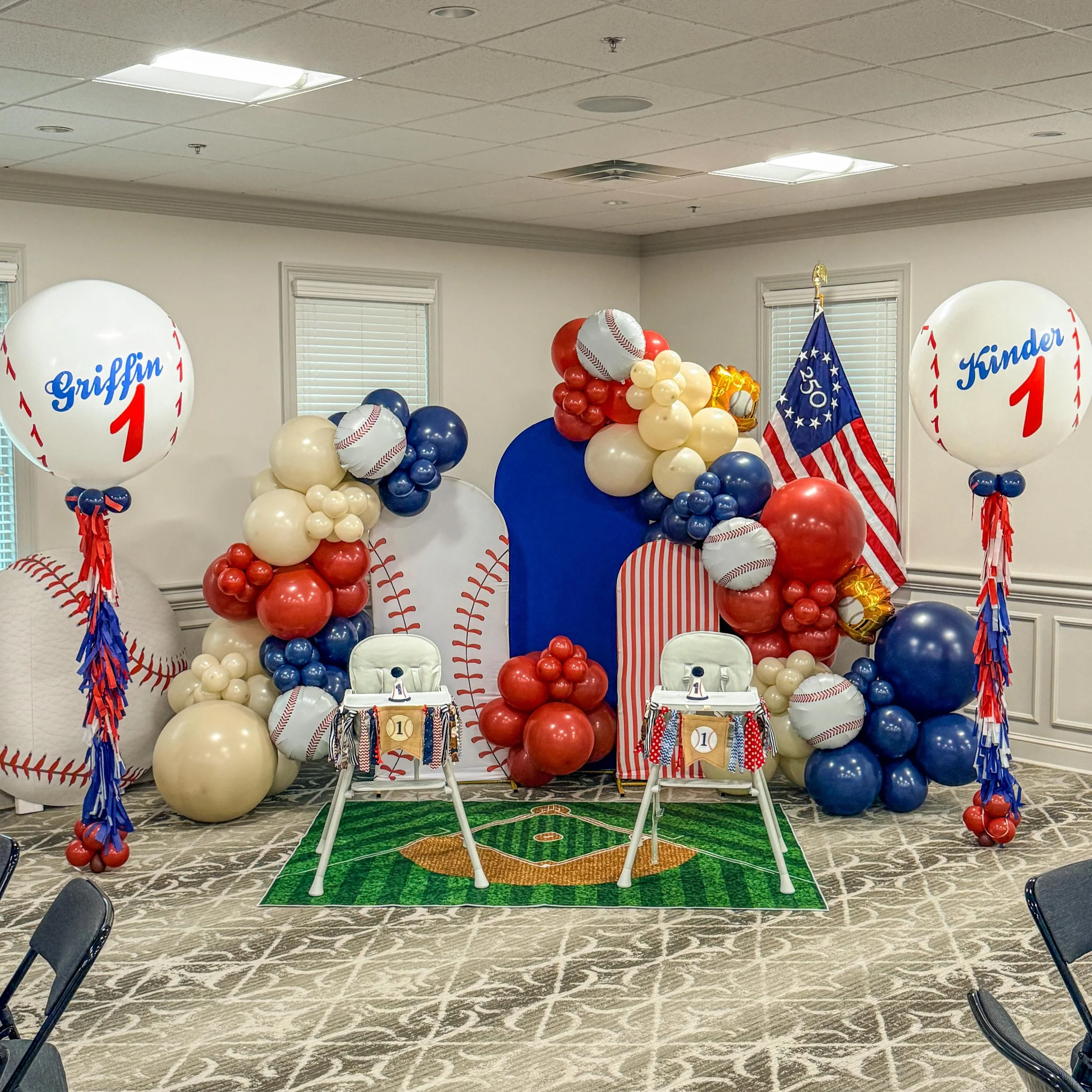 ⚾️ Boys of Summer ⚾️ We knocked it outta the park for Kinder and Griffin&rsquo;s first birthday 💪 #popculturememphis