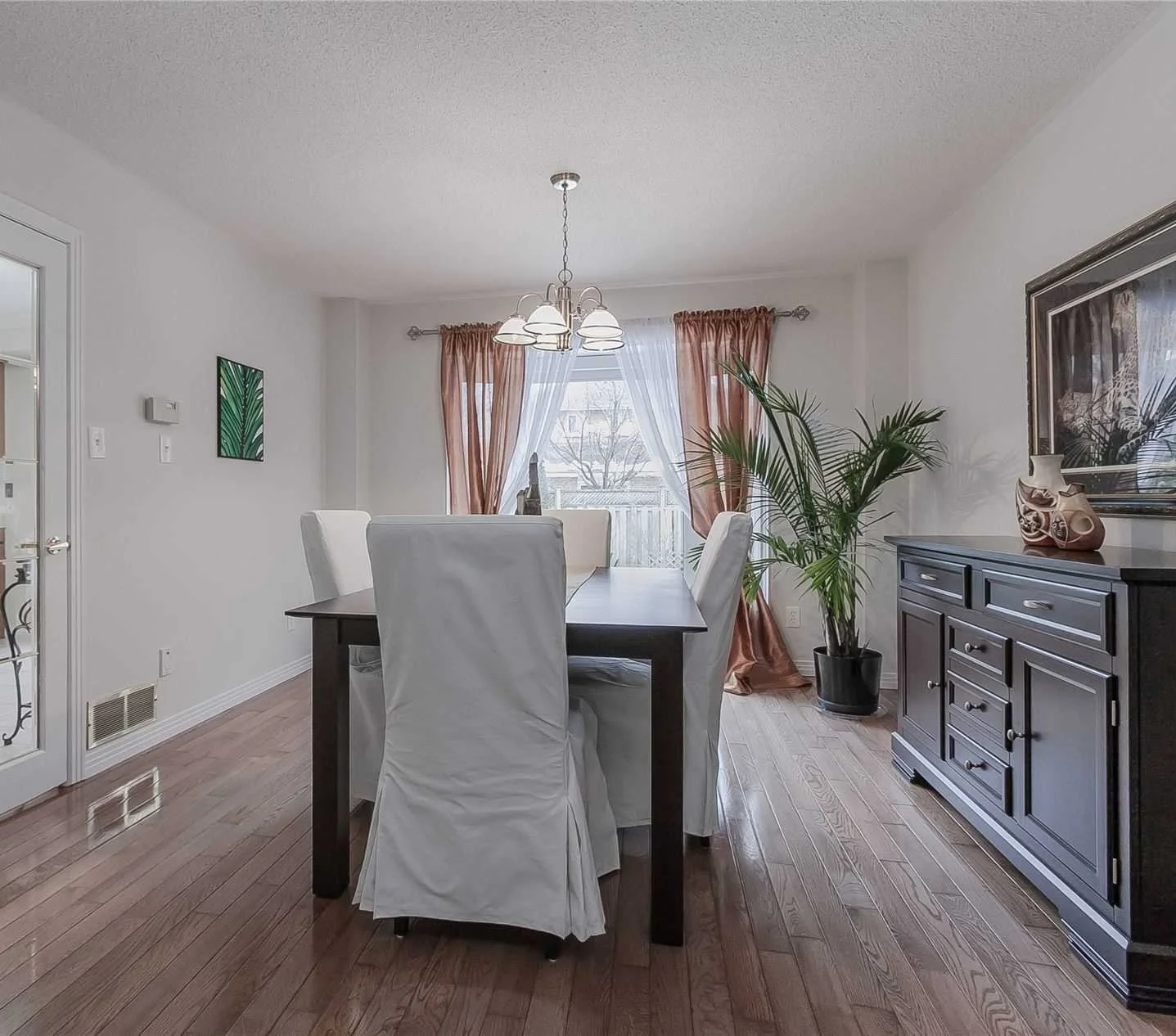 Picture of How To Create A More Mindful Office Space While You Work From Home