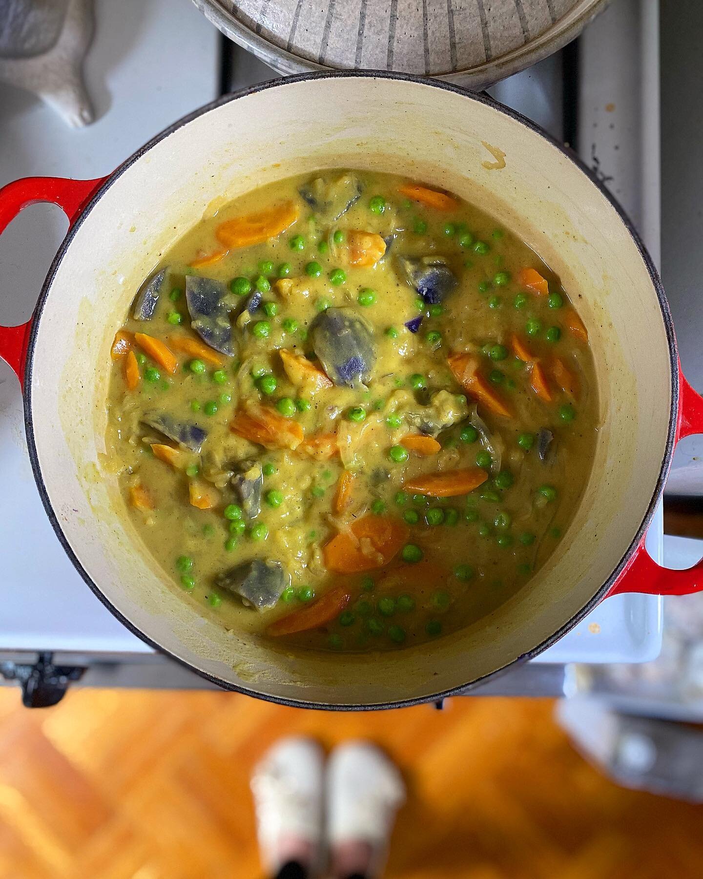 Too cold to grill? A Japanese Curry Recipe that we are testing is linked in bio 🍛 Throw in all of your farmers market gems and serve over rice&hellip; just like it&rsquo;s emoji 🥲 send me your feedback 🥢 Use your leftover Candy&rsquo;s Cukes from 