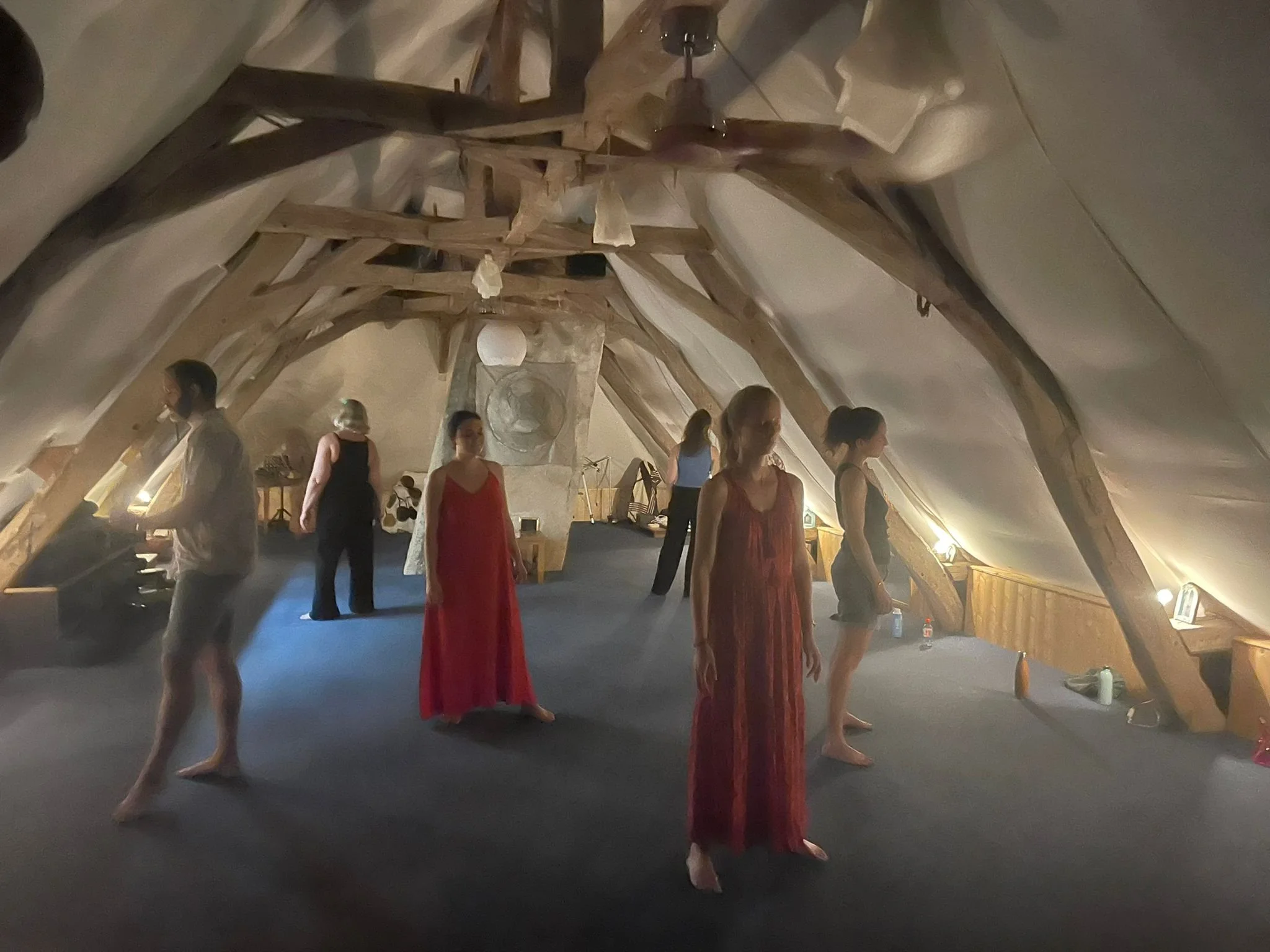 enJOY #6 : Méditation, danse et autres joies