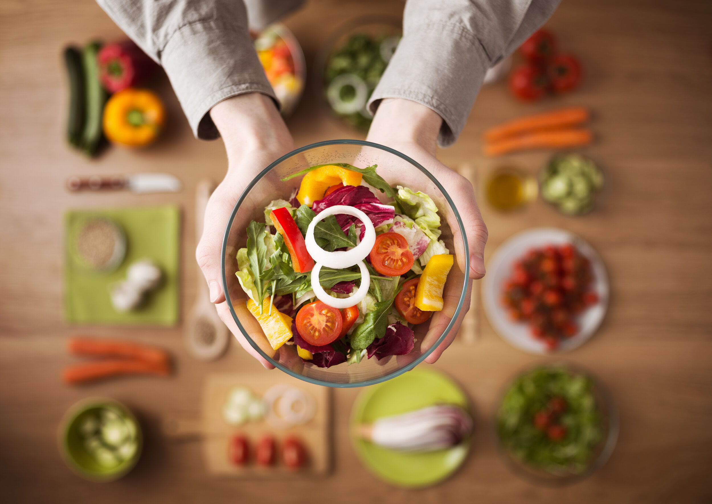 La definición de “alimento” que la ciencia no te cuenta y que te mantiene en pie de guerra contra tu cuerpo