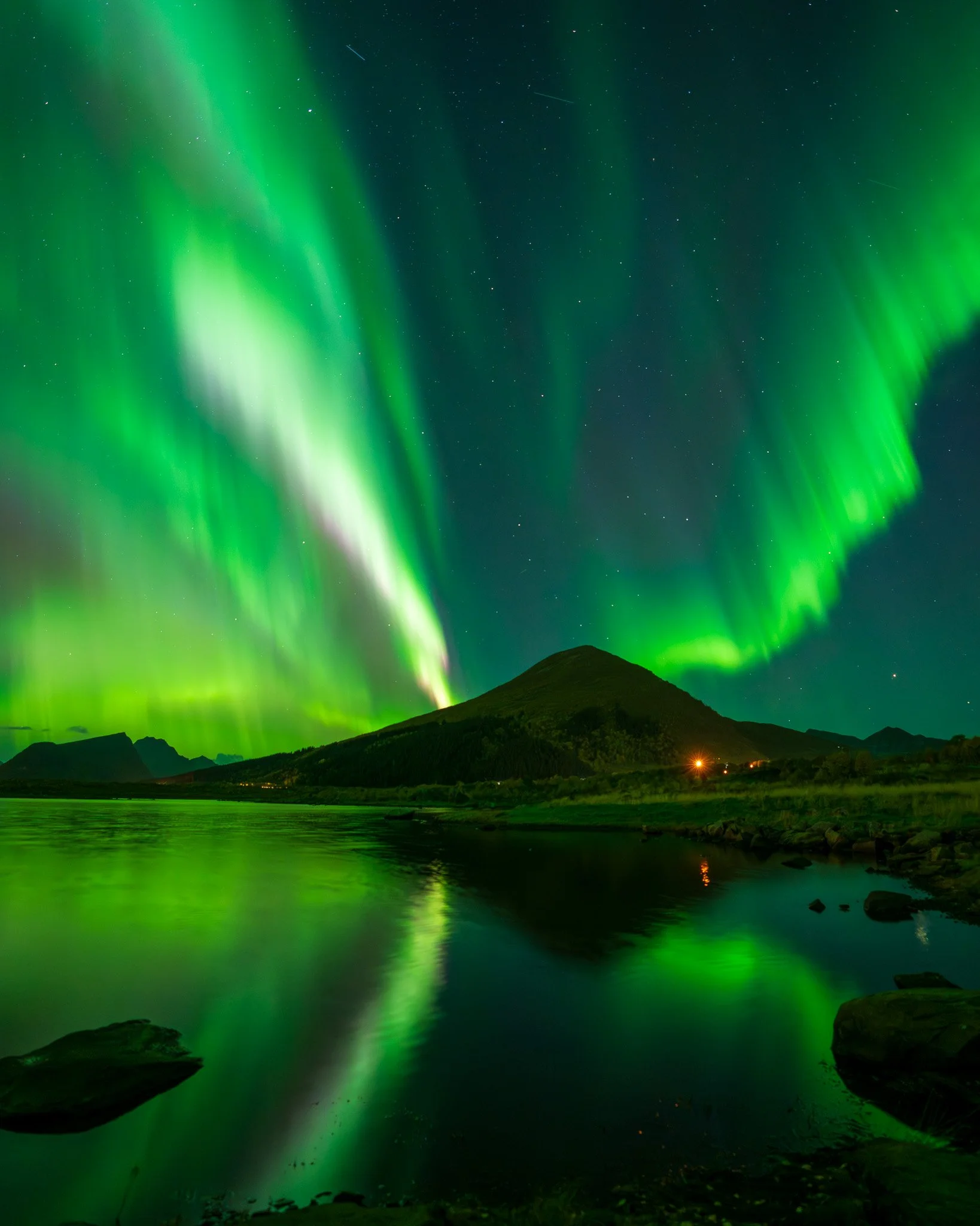 Northern Light near Leknes in Lofoten