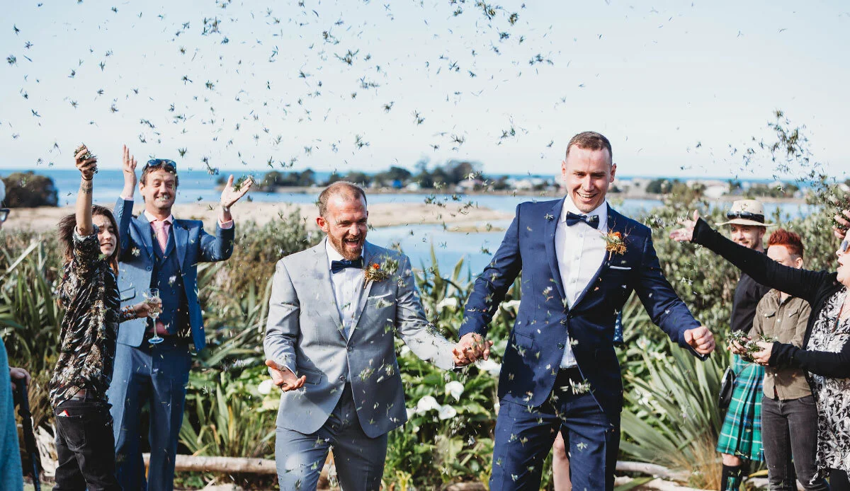 zatori-wedding-oct2019-confetti.jpg
