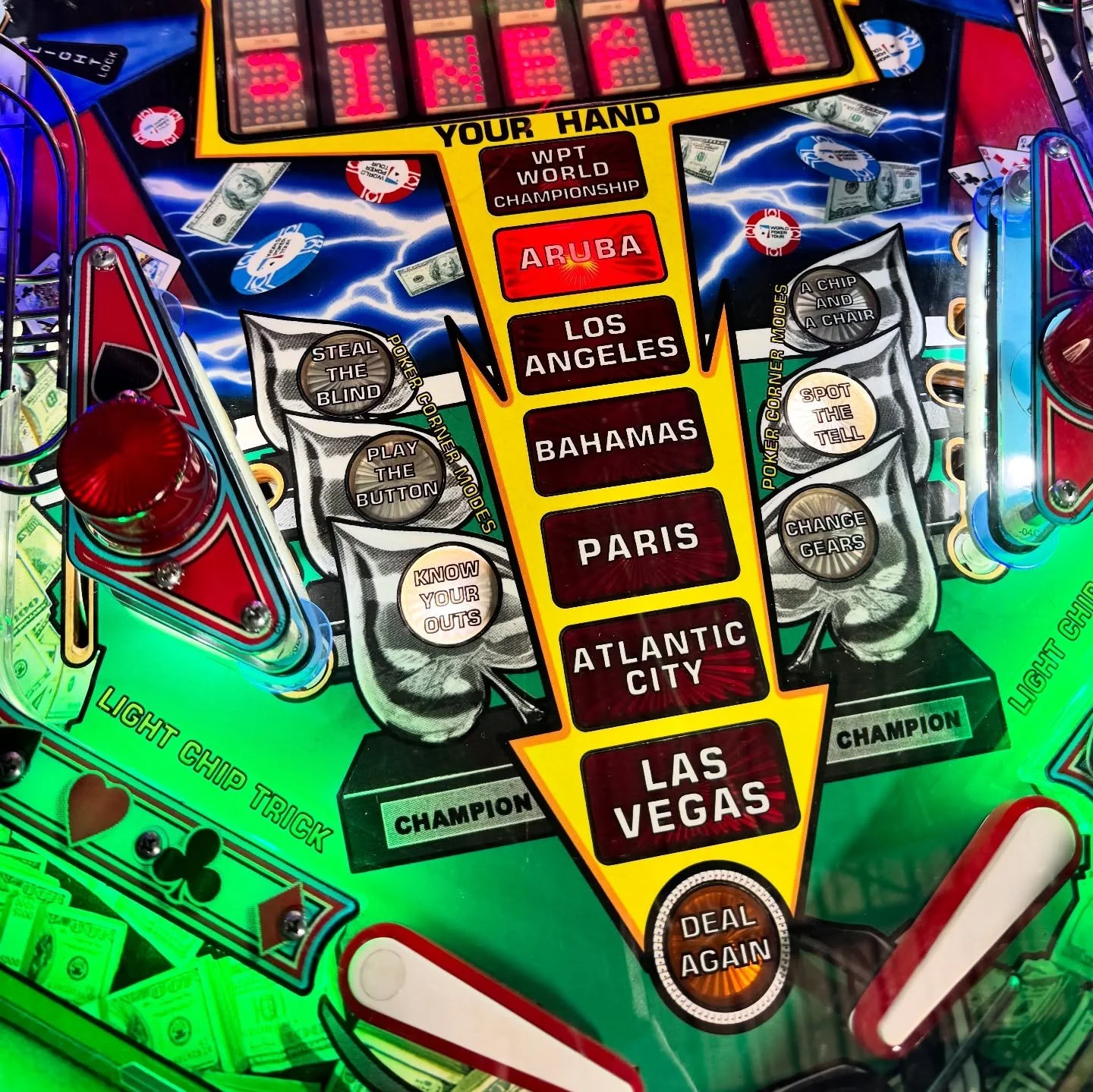 Player views 😎 Our December Auction is underway with 15+ pinballs up for grabs!