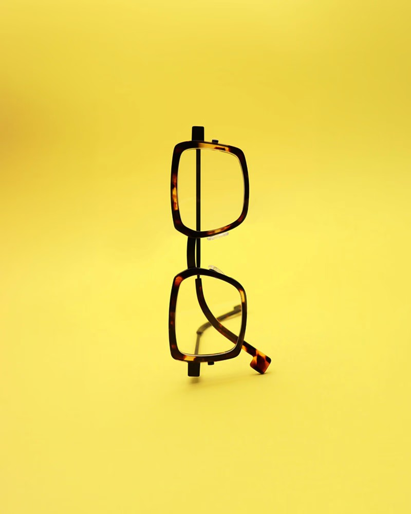 Como C303 133 Black Metal and Tortoiseshell Acetate (3).png