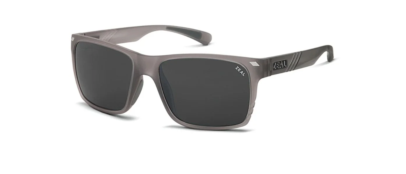 Brewer 10517 Dark Grey (2).jpg