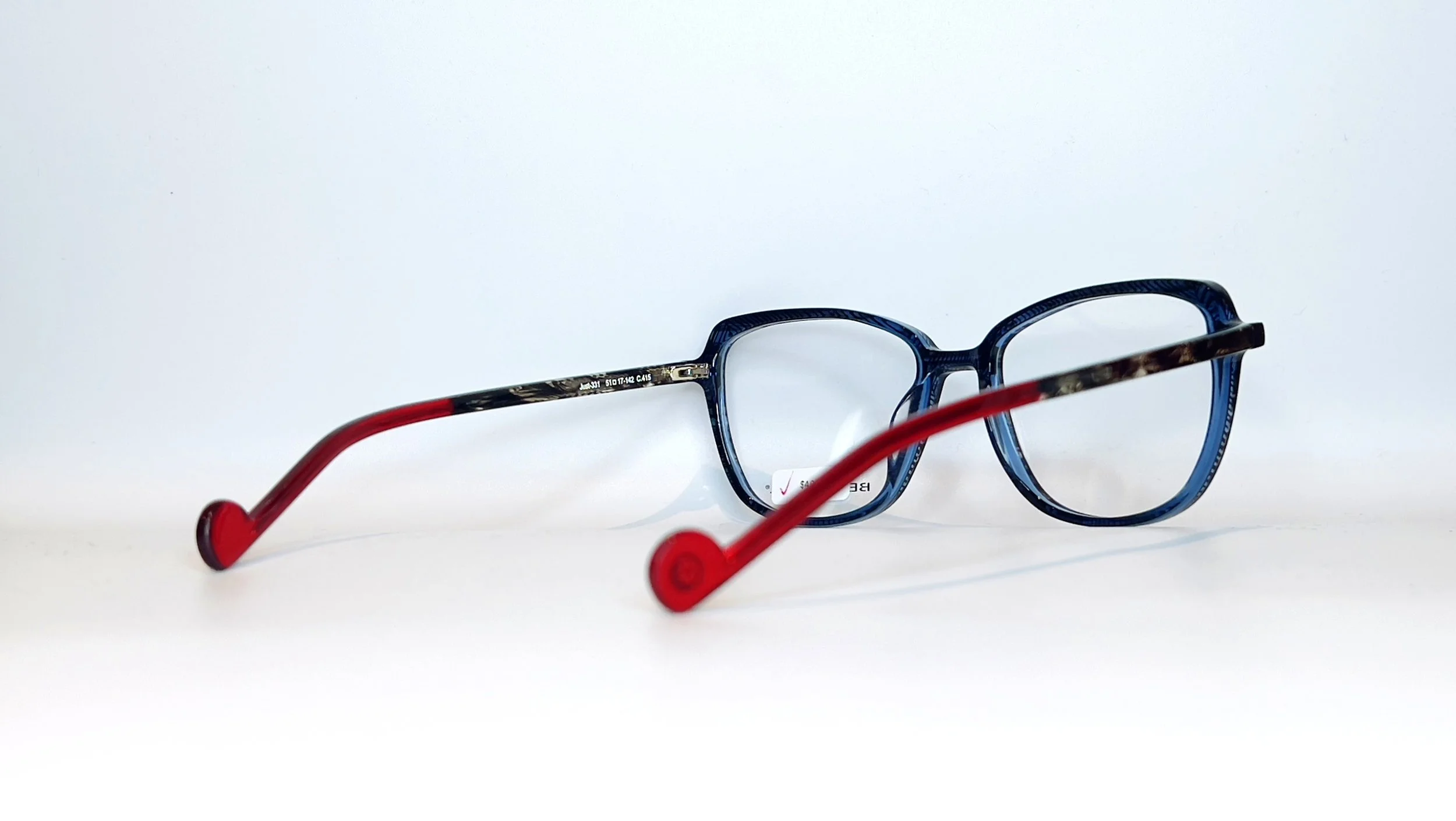 Bellinger Just 331 - 4.JPG