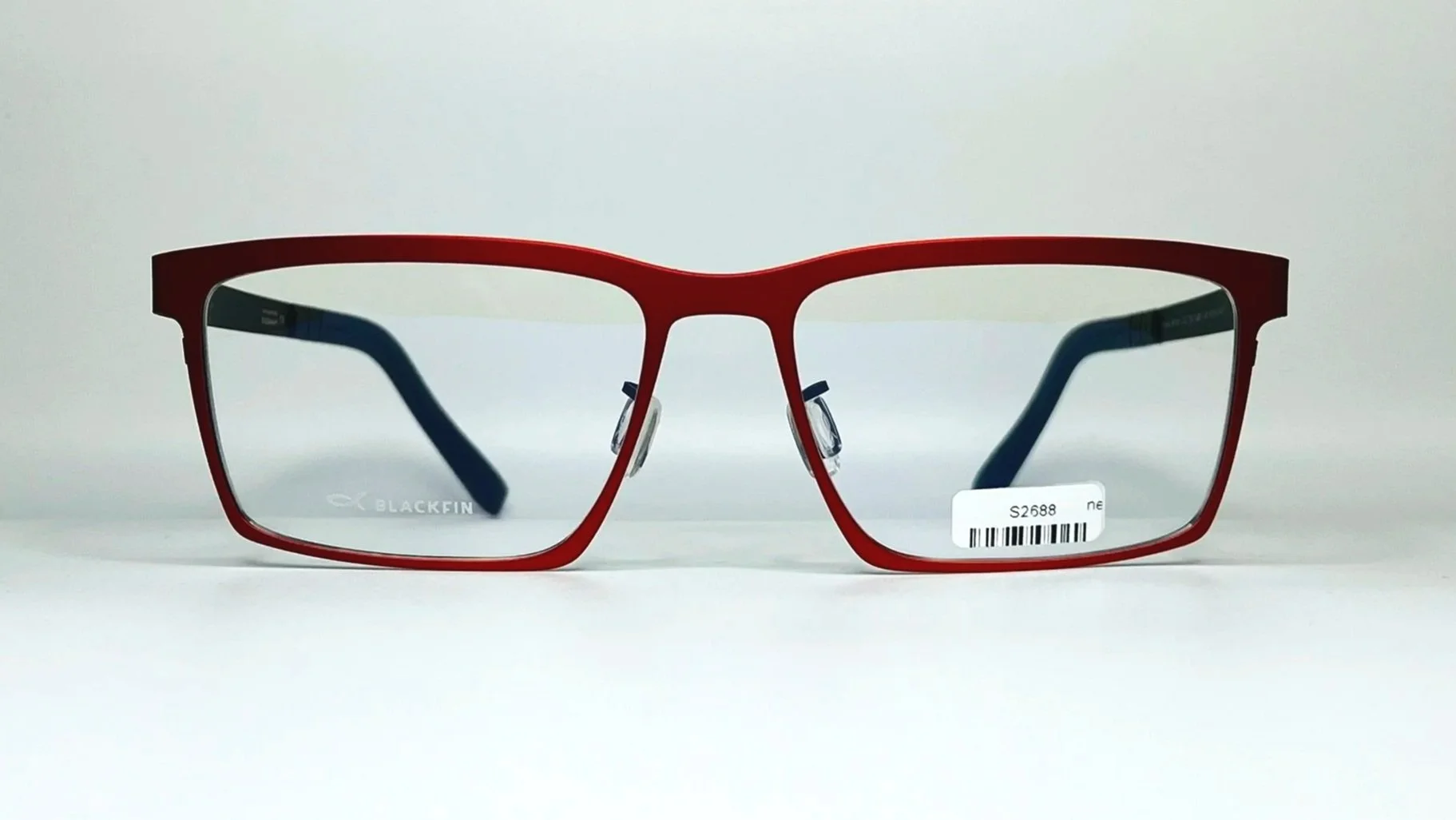 Irvine+in+Red+Grey+%281%29.jpg