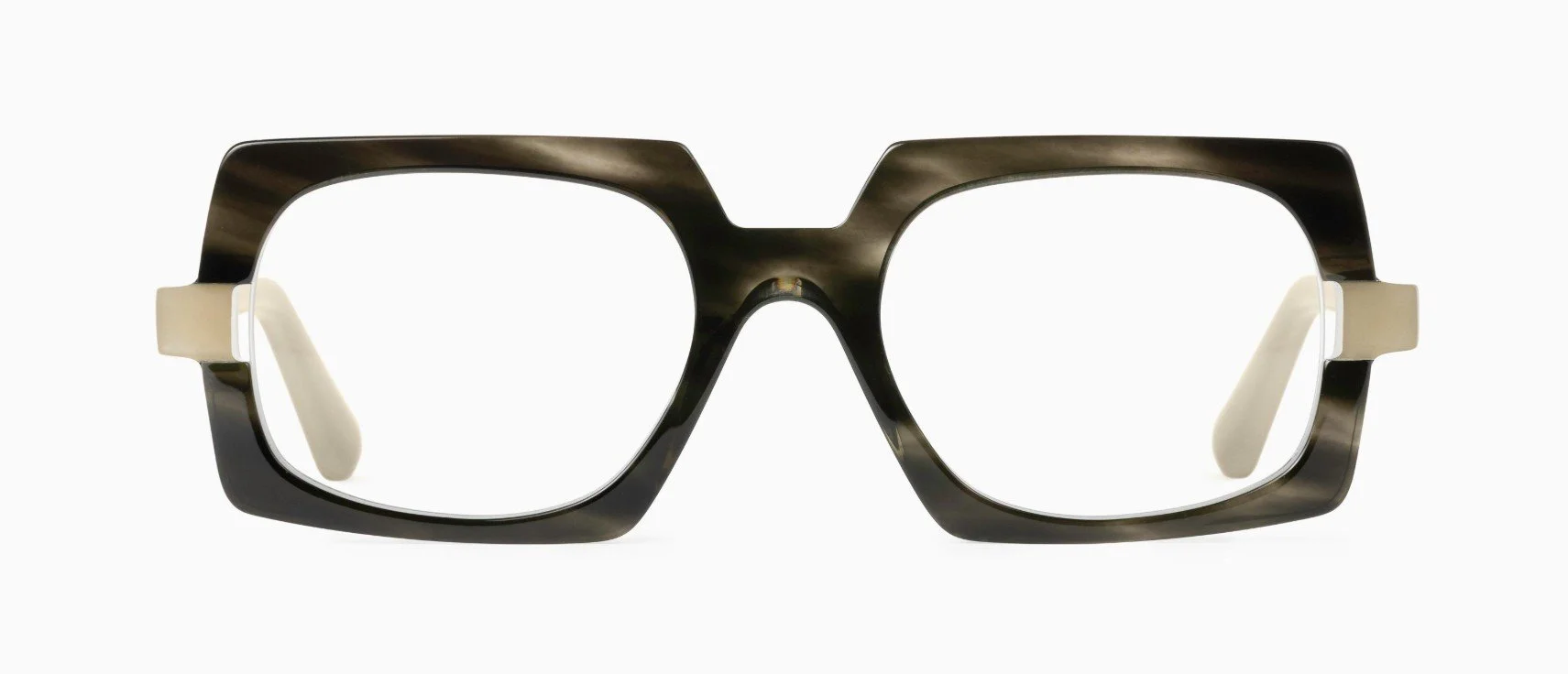 Veronika Wildgruber Laura in 201 Noisette