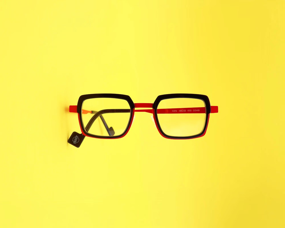 Combi+C214+003+Red+and+Grey+Metal+%283%29.png