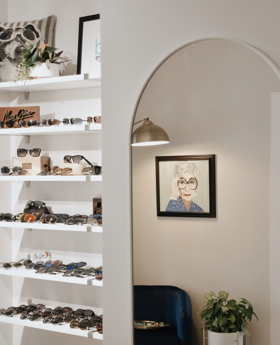 contact us — blink eyewear