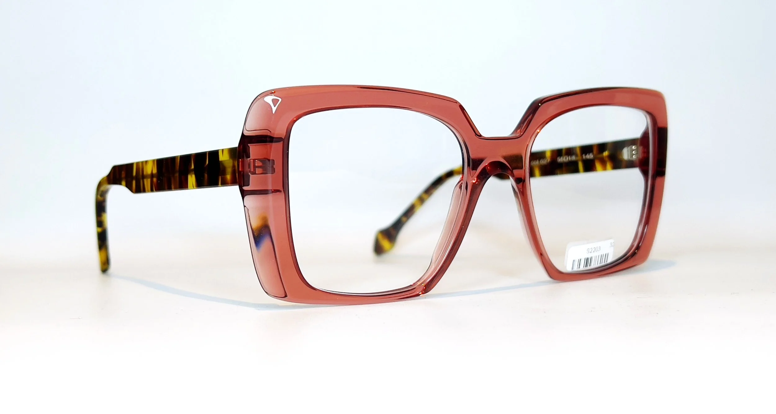 PLM Diva 38 -- 3.JPG