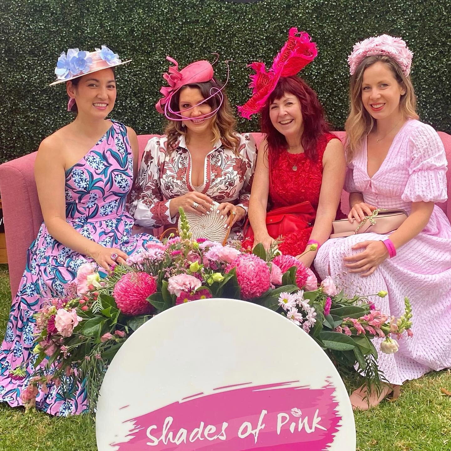 A fabulous day out at @shadesofpinkau Diamond Raceday 💕💕💕 @yarravalleyracing 🏇
Amazing work  @katcoopersmith on such a great event raising funds for Eastern Health Breast and Cancer Centre 👏👏👏 

#shadesofpink #yarravalley #horseracing #raceday