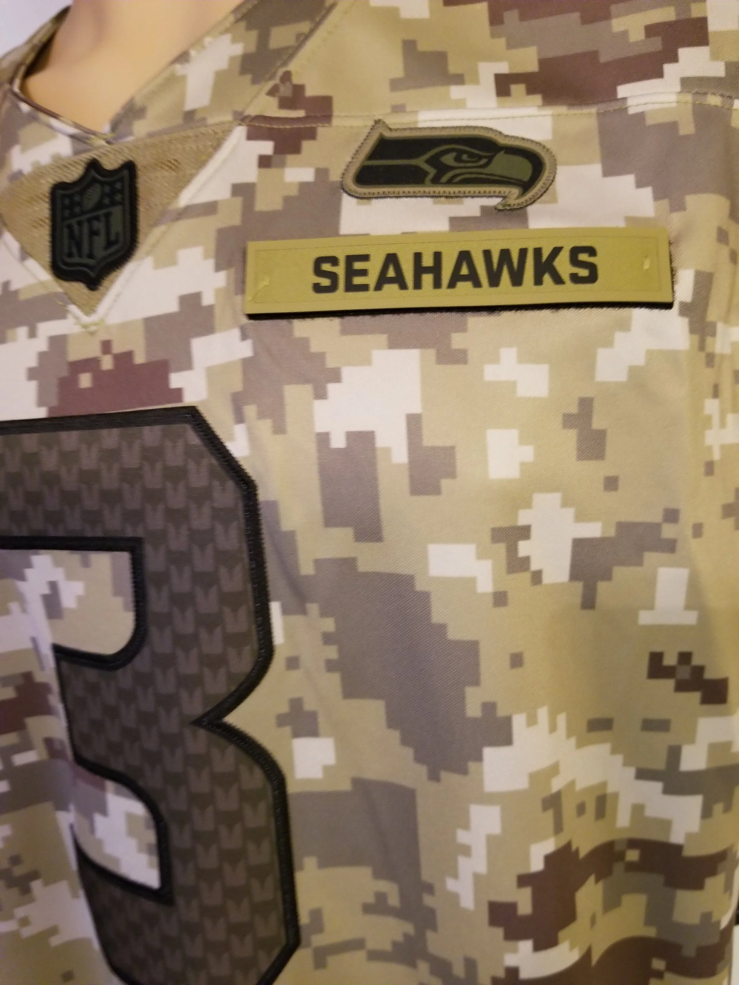 camo seahawks jersey