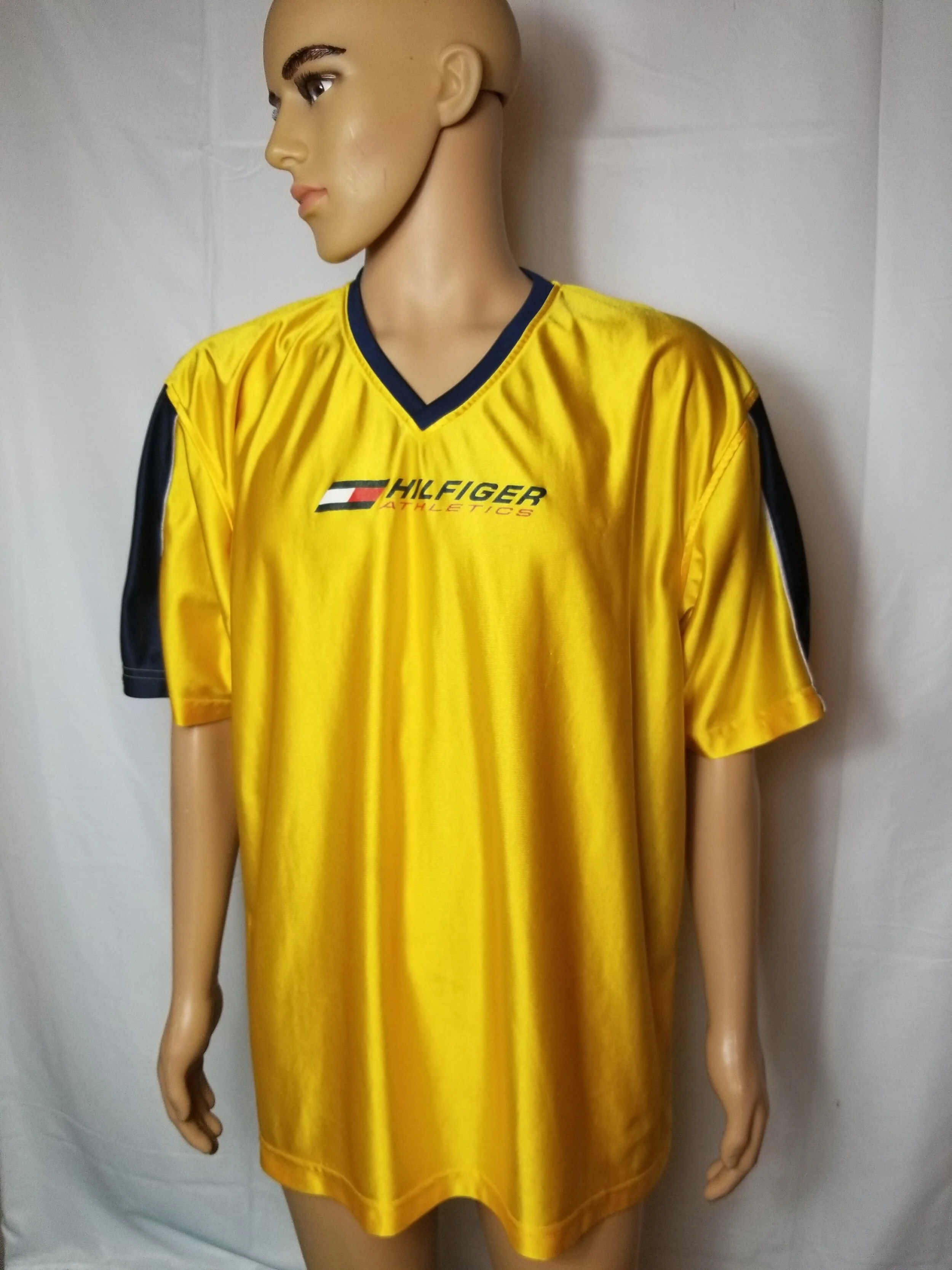 hilfiger athletics
