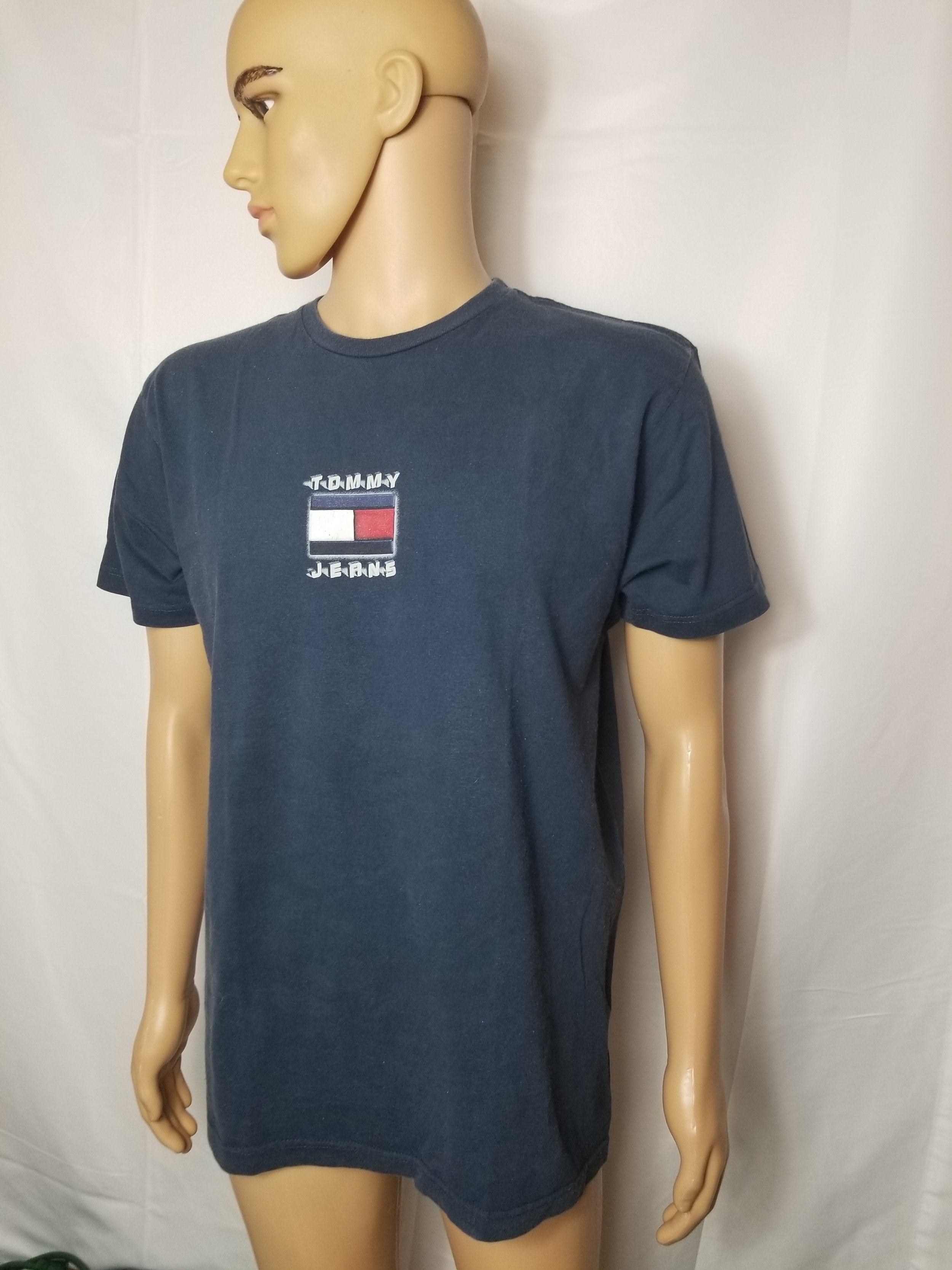 Vintage Tommy Hilfiger flag logo tee shirt men's size small streetwear vtg  Retro. — JtsHeroeShop
