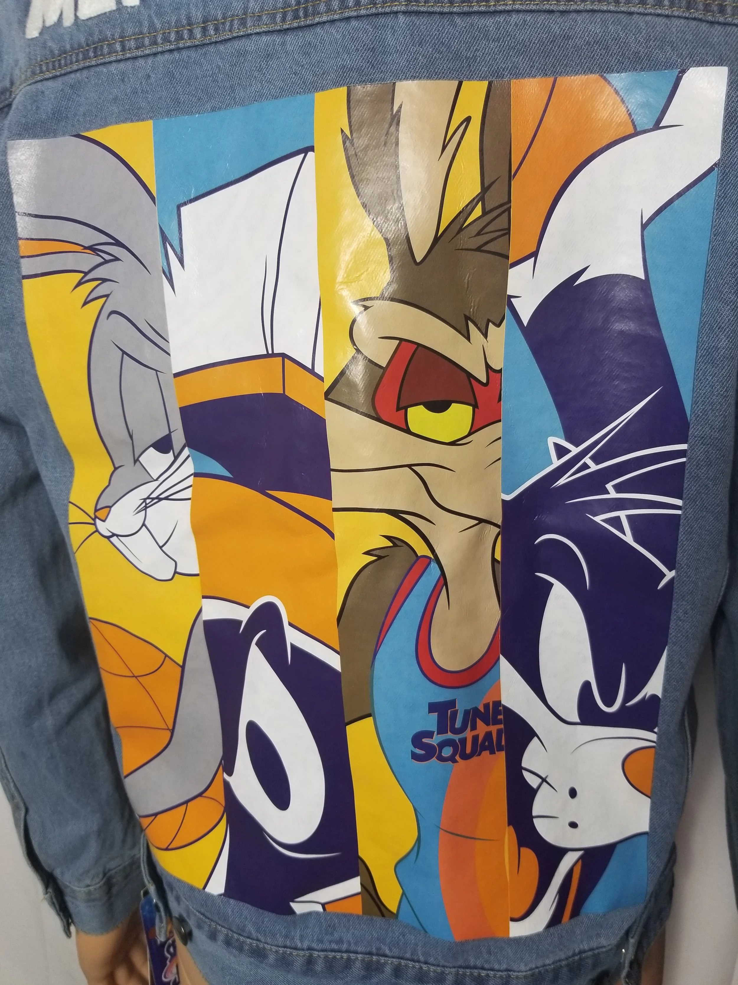 New members only x looney tunes space 