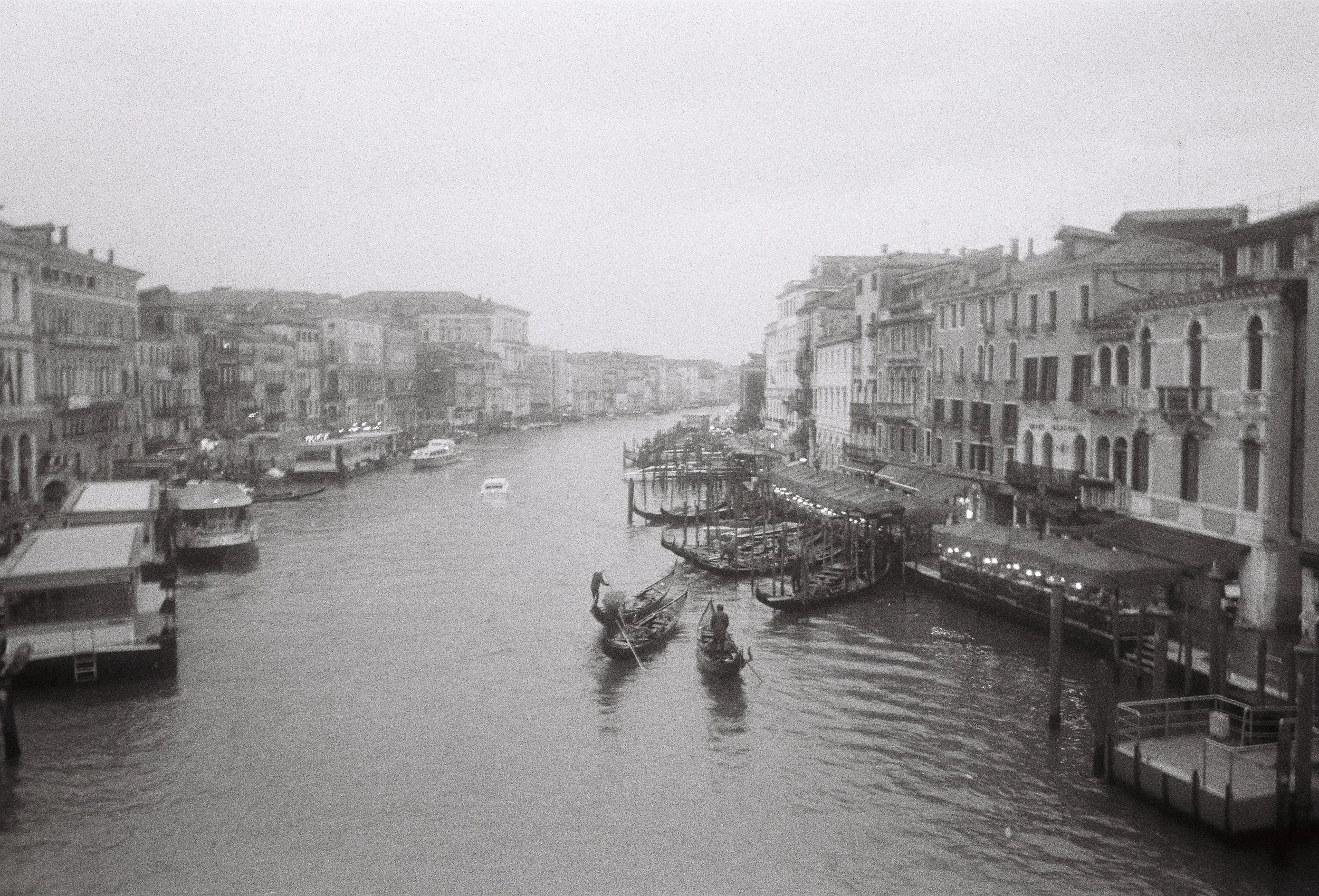 R1-05096-0010.JPG