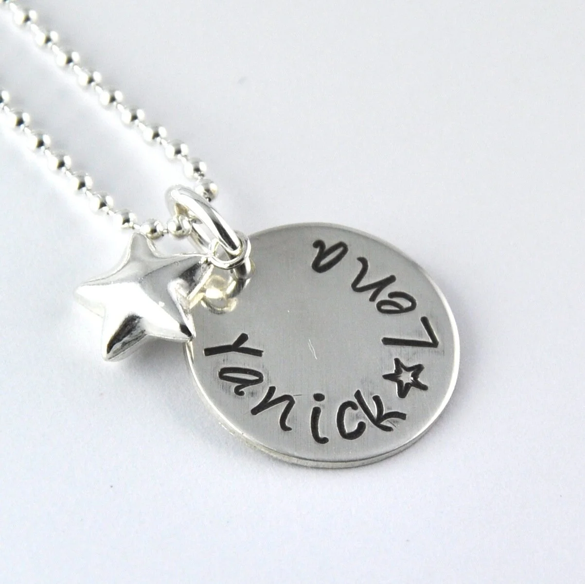 Anhänger_1,6cm_Namen_Sternli_2_NEW.JPG