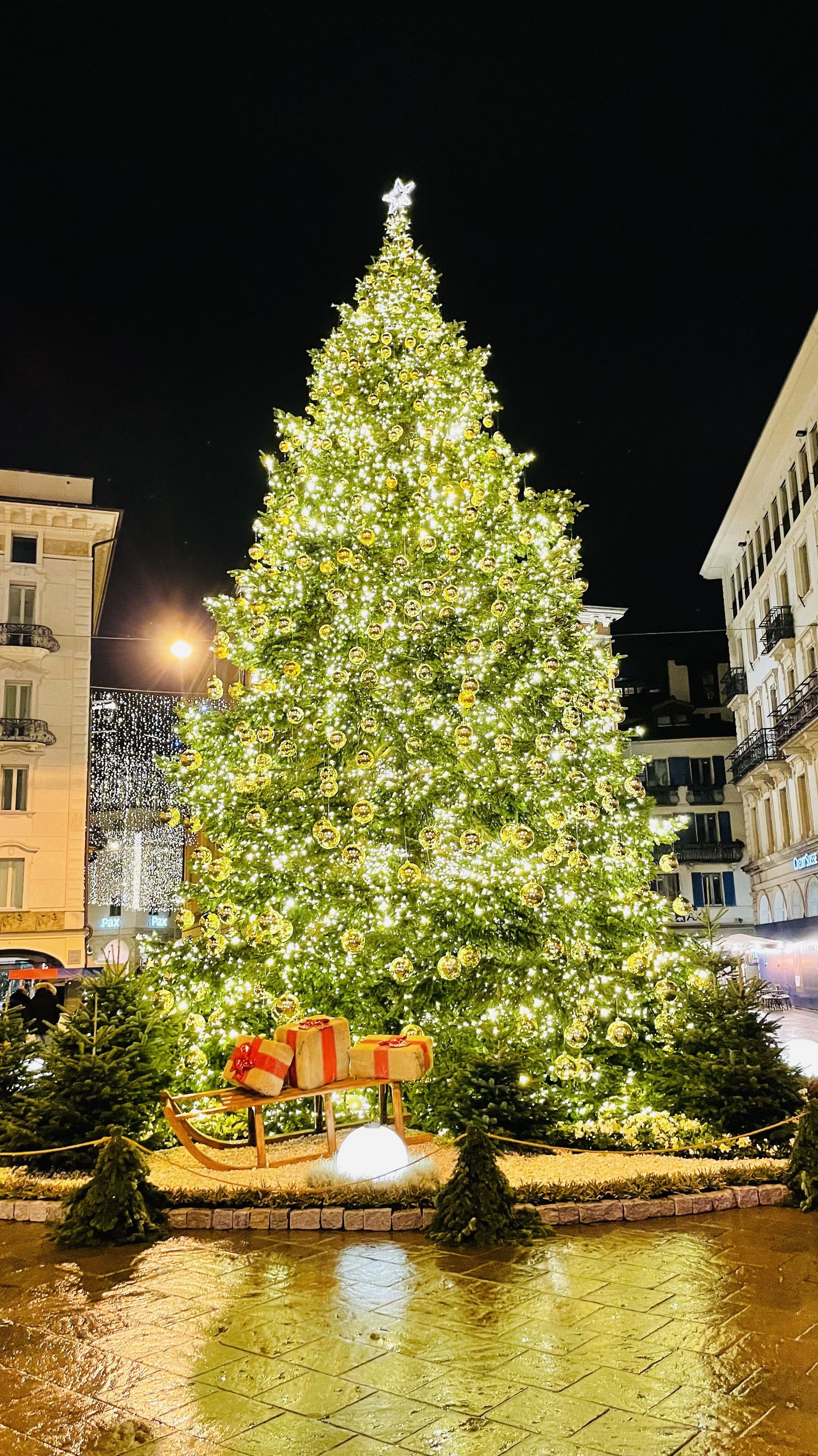 32 Natale a Lugano.jpeg