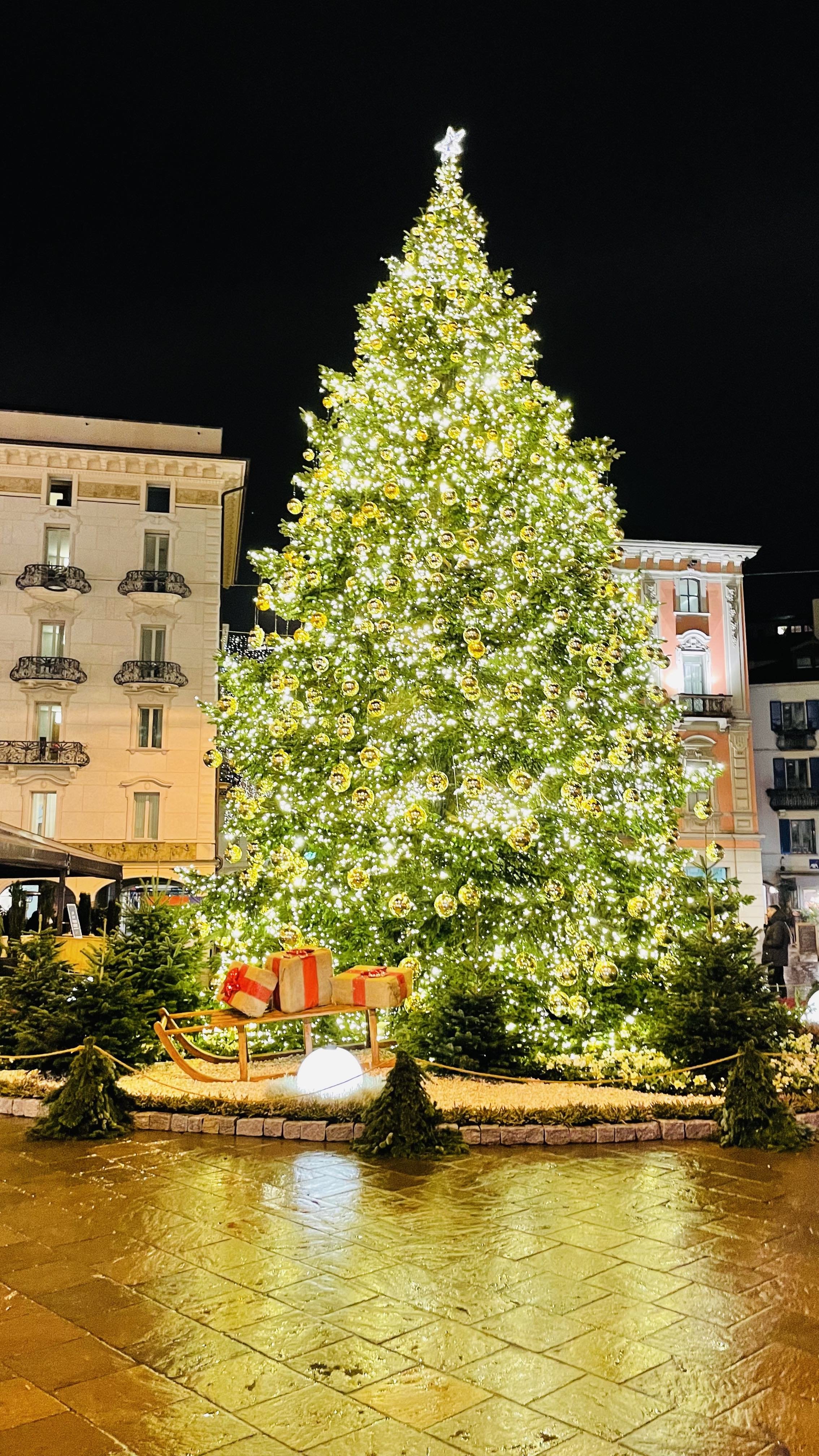 33 Natale a Lugano.jpeg