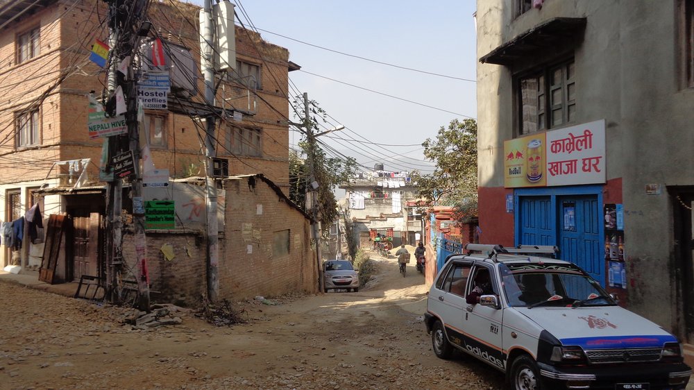 DSC01171 Strada a Kathmandu.JPG