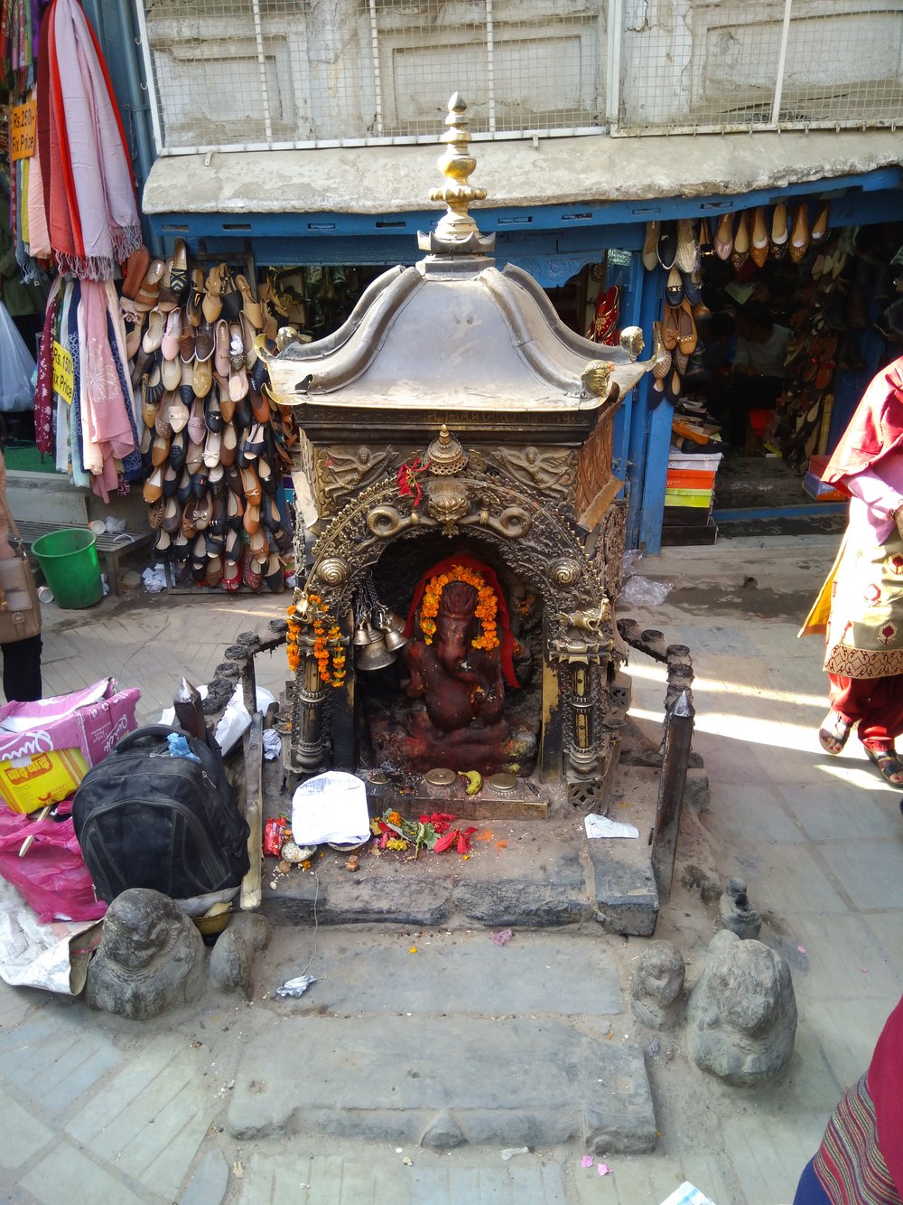 IMG_20171208_144819 Tempio Hindu a Kathmandu.jpg