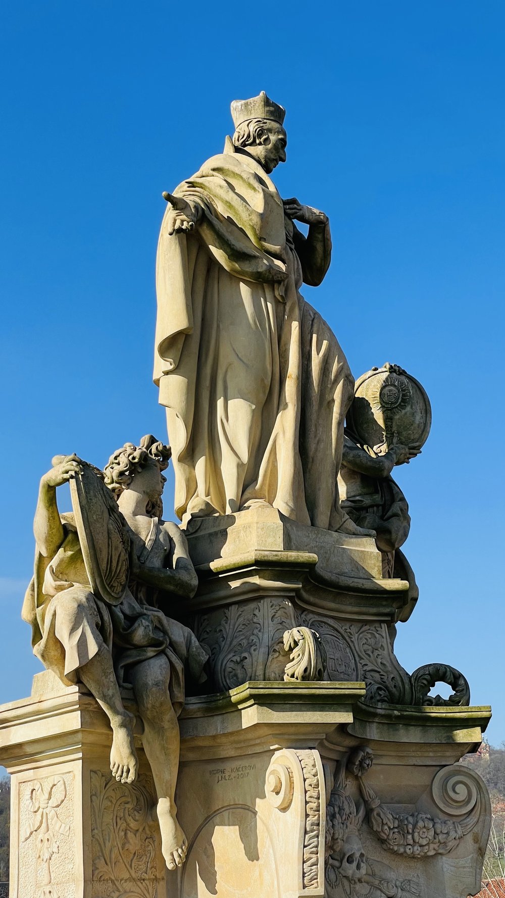 Statue St. Francis Borgia in Charles Bridge (Copia)