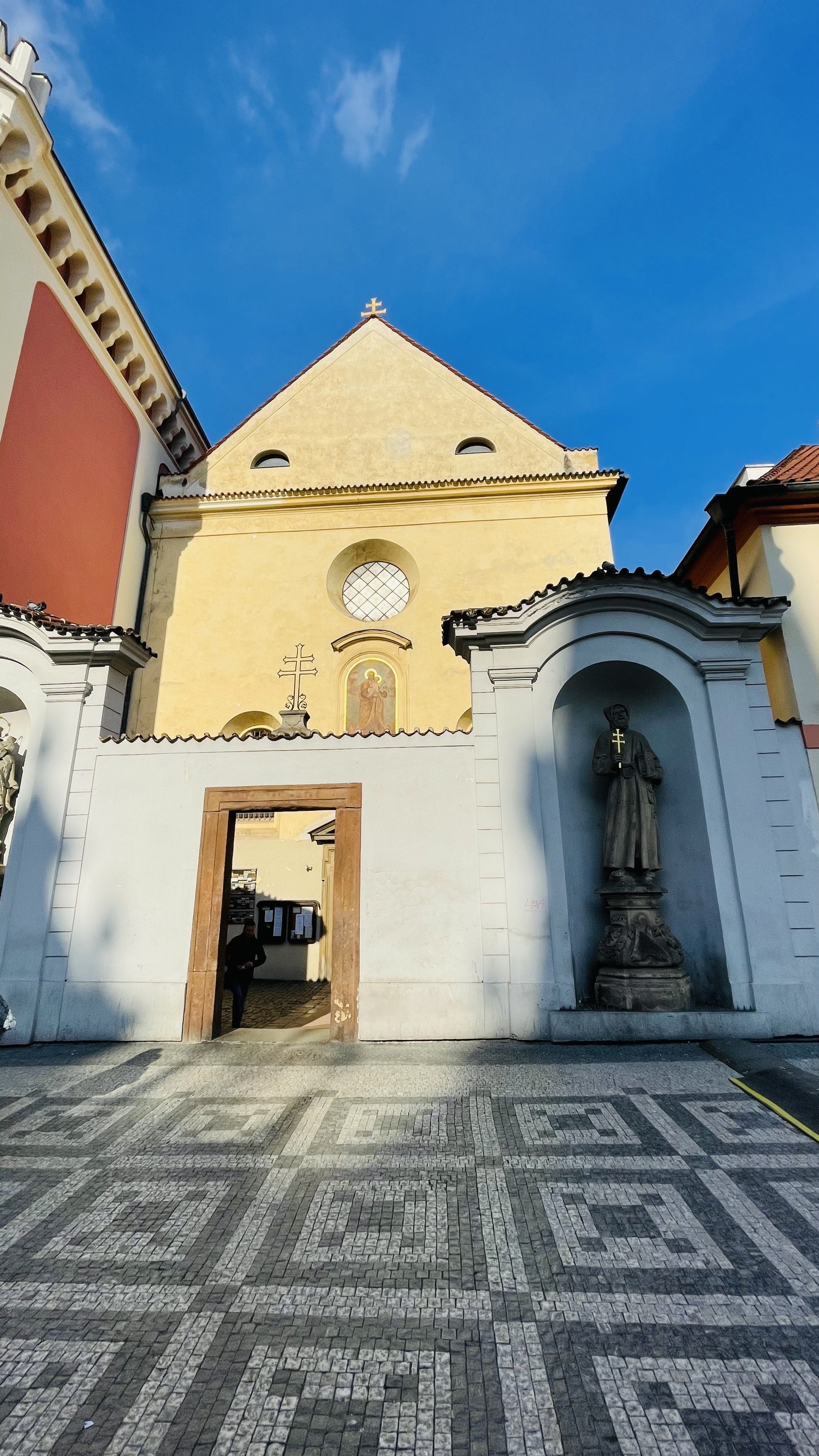 338 Klášterní kostel sv. Josefa, Praha-Nové Město.jpeg