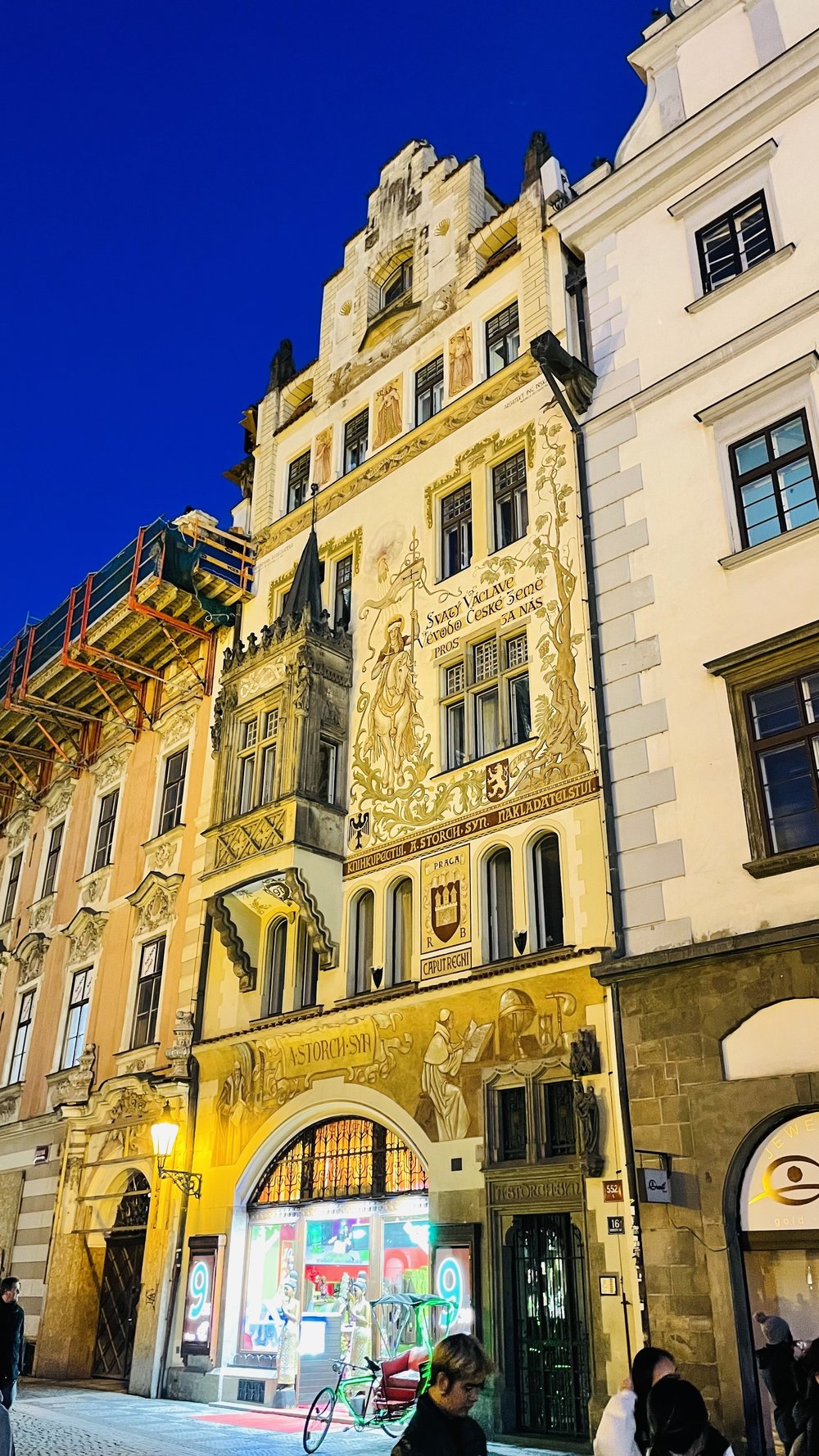 387 Palazzo a Prague.jpeg