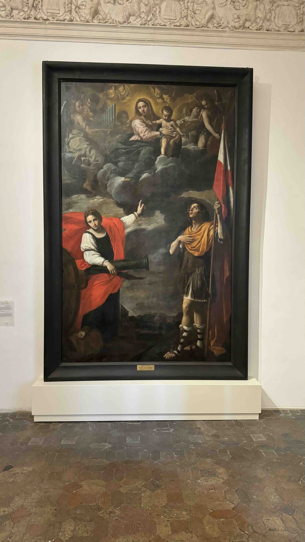 166 Simone Cantarini, Madonna col Bambino in gloria e i Santi Barbara e Terenzio, 1630 са..jpeg