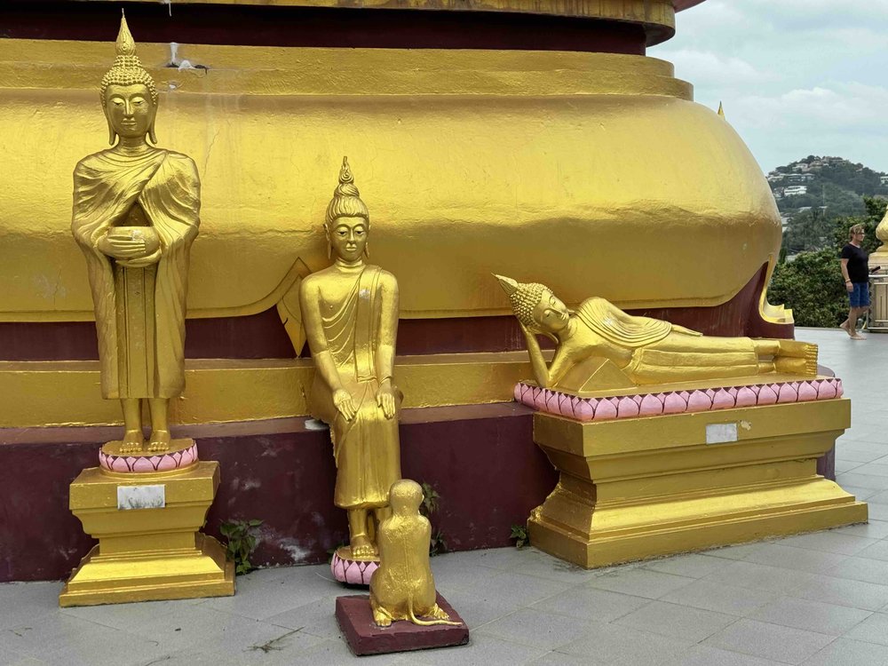 807 Wat Phra Yai.jpeg