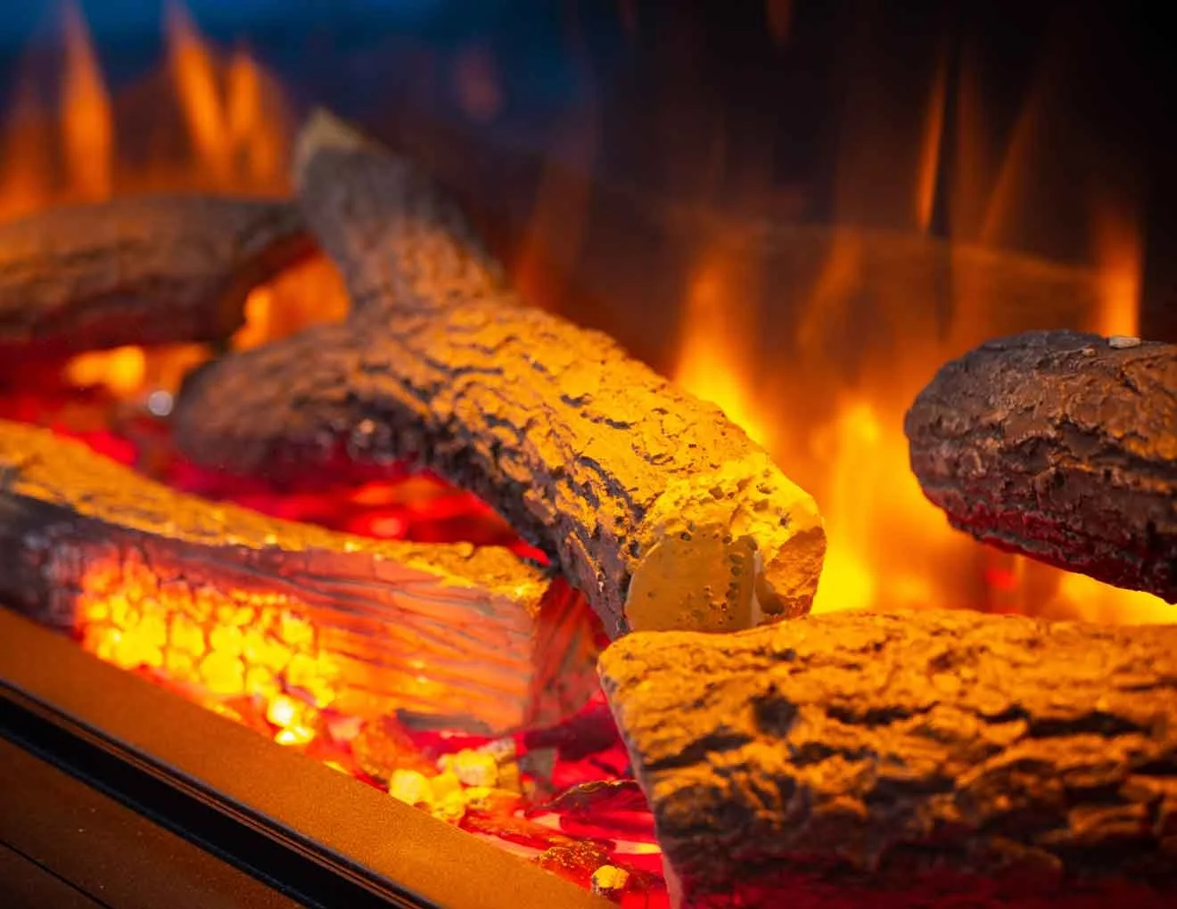 iRange-Deep-Fuel-Bed-Orange-Flame-Close-Up.jpg