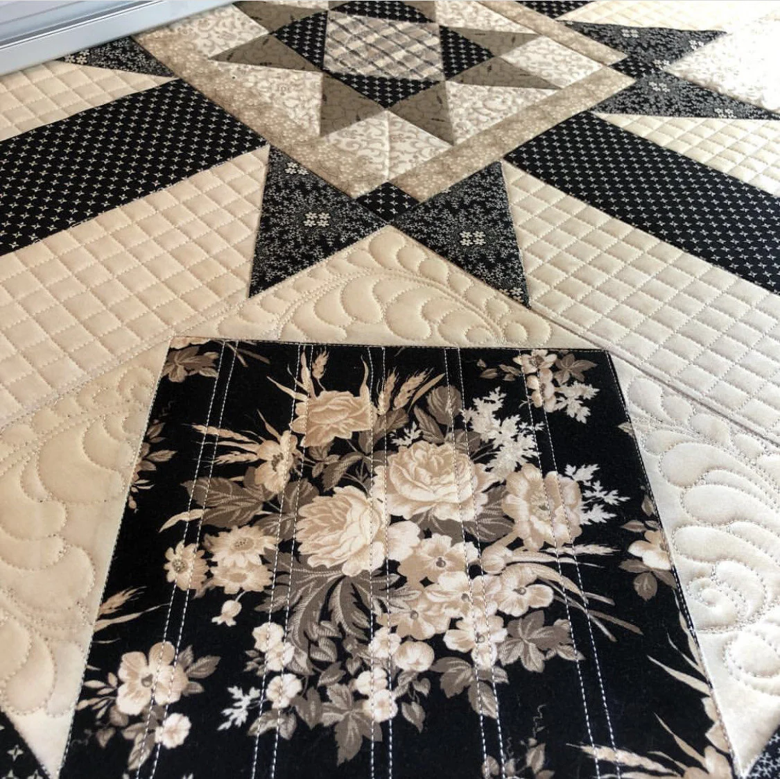 Custom Free Motion Quilt