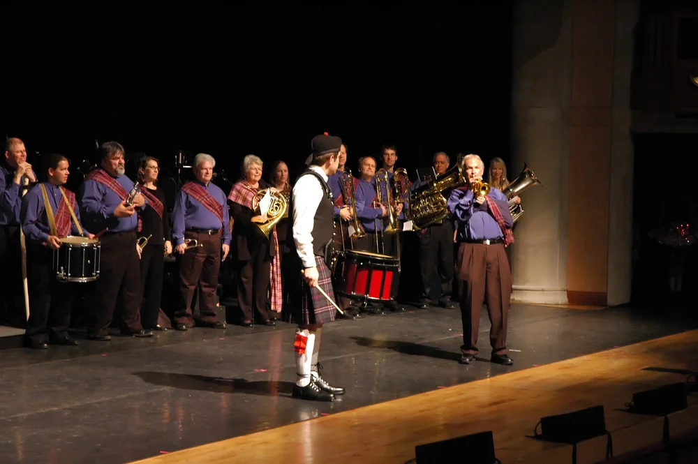 329-14 bagpipes and brass 2009.JPG