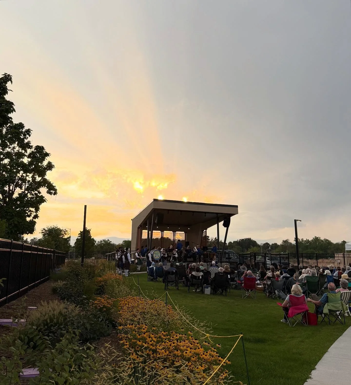 Wrapping up our &ldquo;Echoes of the West&rdquo; concert at the @longmontmuseum. What a gorgeous sunset and venue. 🌅 We are thankful to everyone who came out to support us during our first time performing at this lovely venue, and are grateful for t