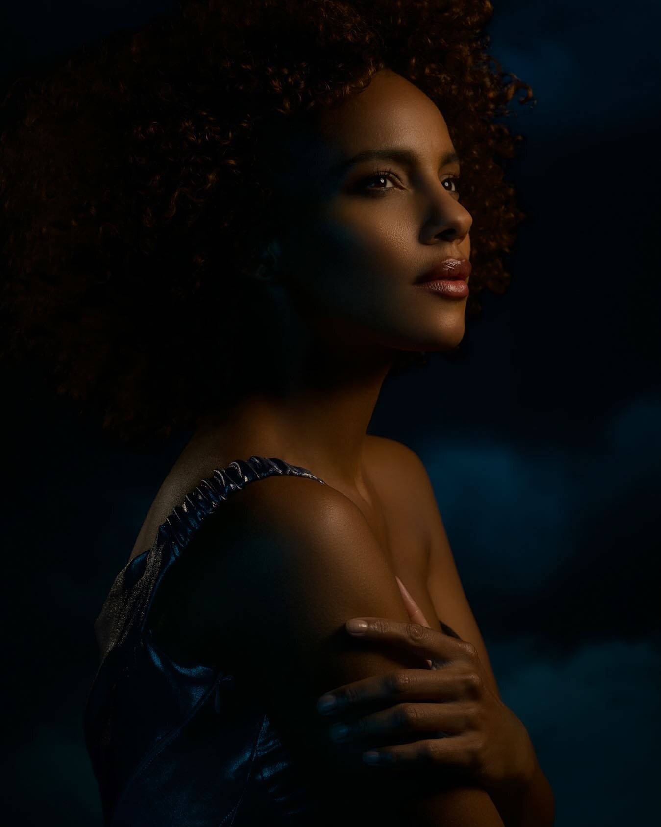 Dramatic? Cinematic? All of the above? Yes! 

It was great meeting and shooting with Nianga recently at Lindsay Adler&rsquo;s photography workshop!

In frame: @nianganiang 
Concept: @lindsayadler_photo
Stylist: @thecannonmediagroup 
Hair: @linhhair 
