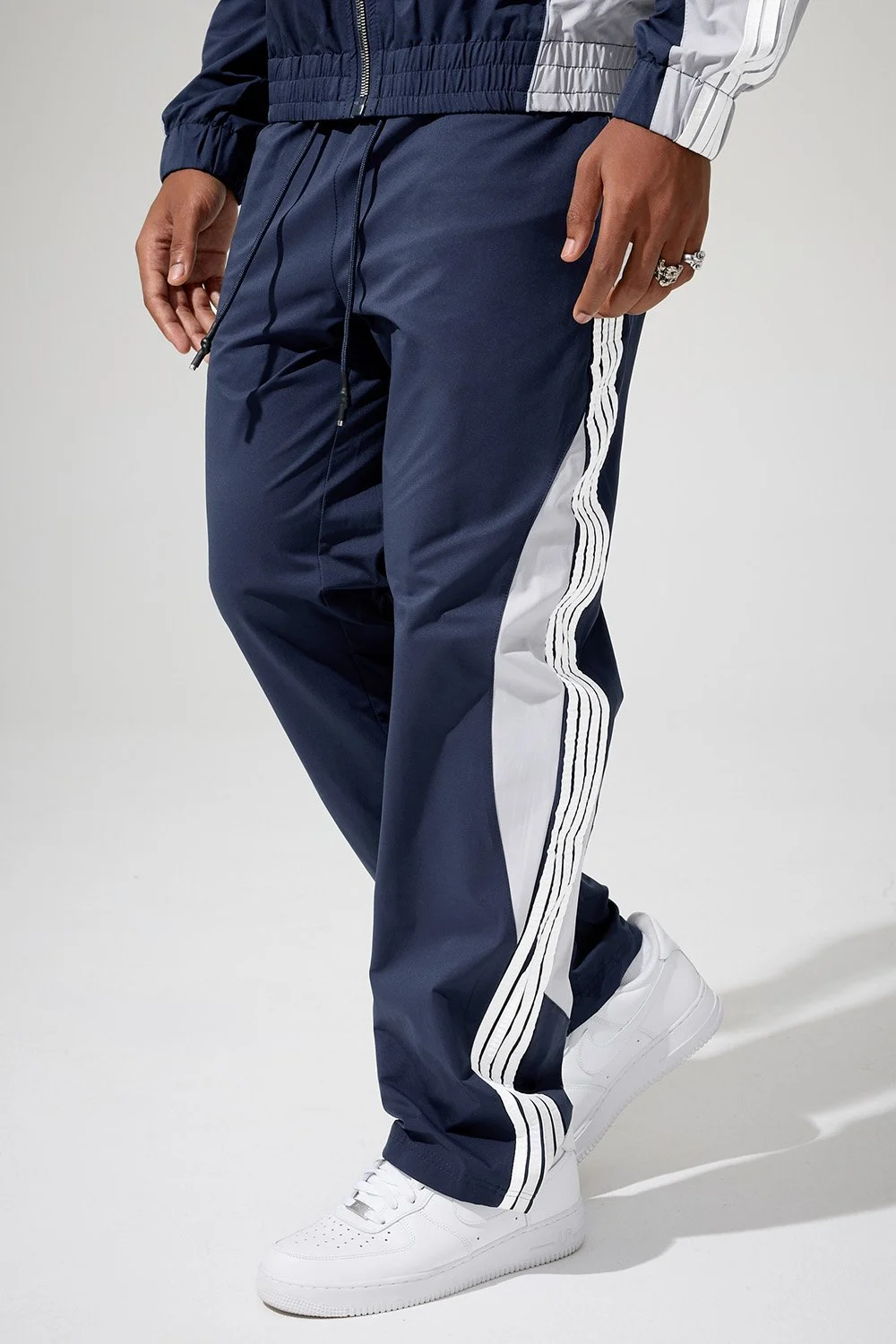 8817-NAVY-MODEL2.jpg