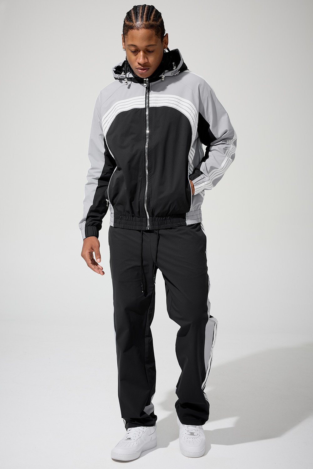 8817H-BLACK-MODEL1.jpg