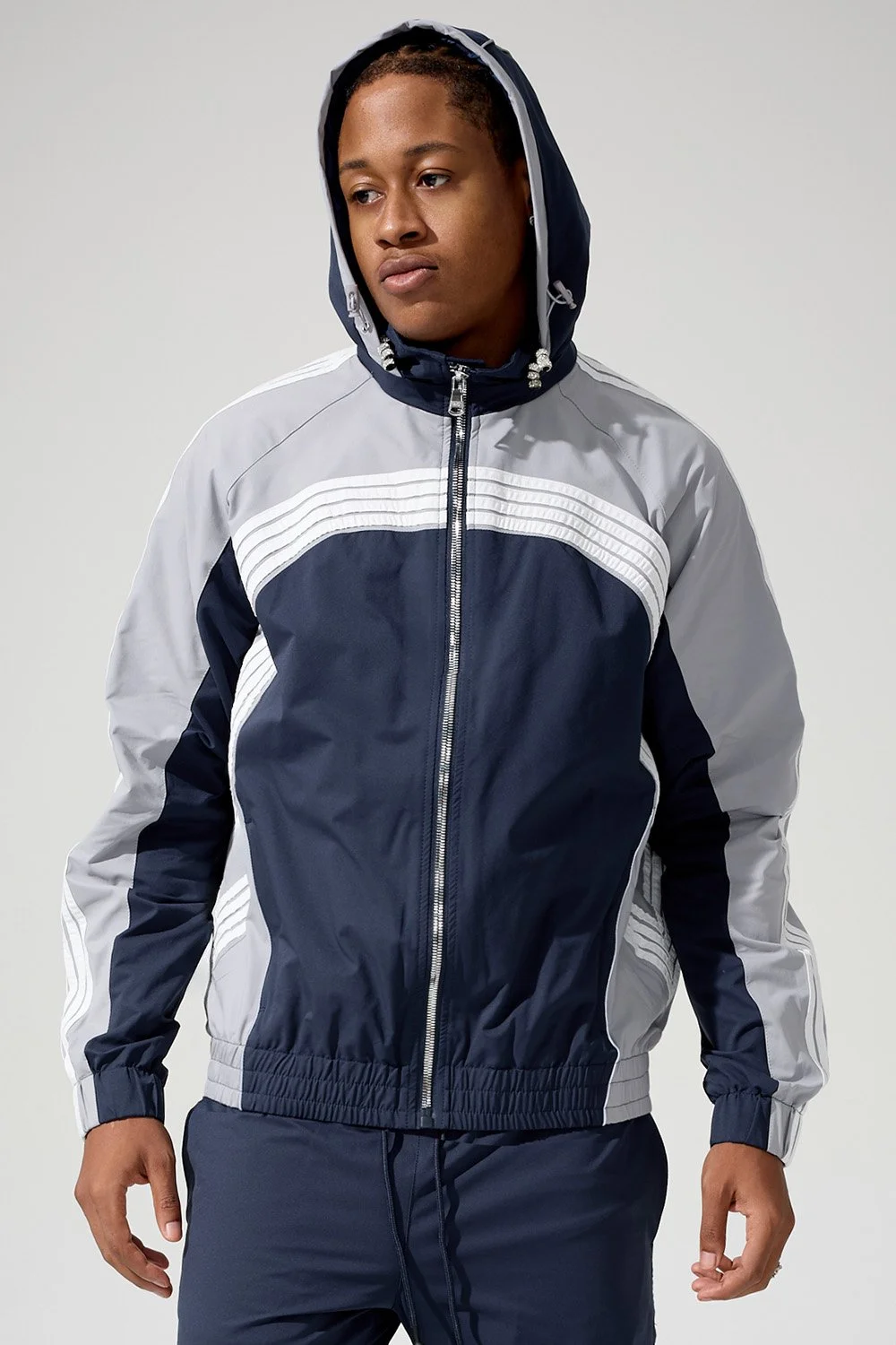 8817H-NAVY-MODEL4.jpg