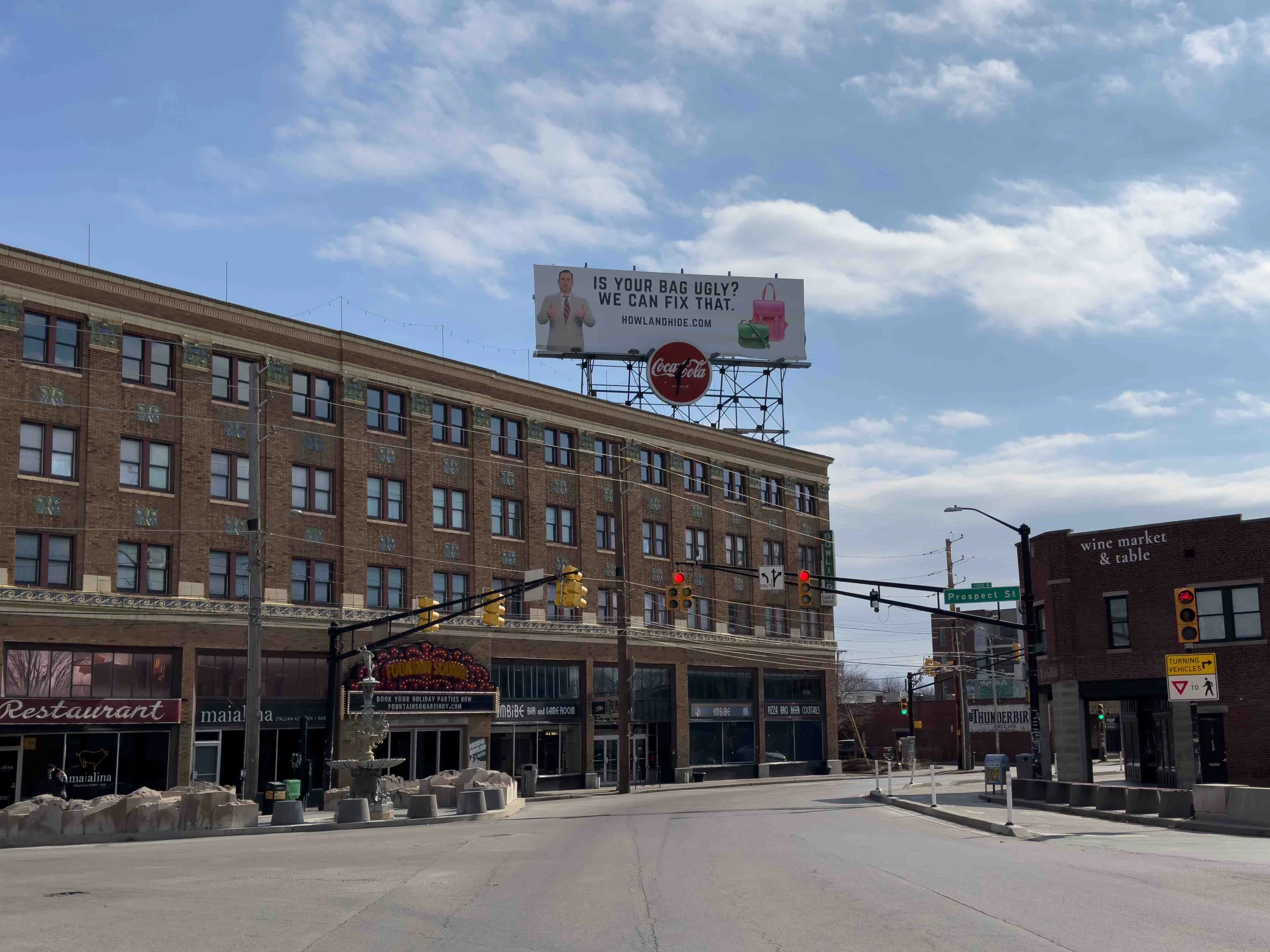 IN-01_Howl & Hide_Close Approach.jpg