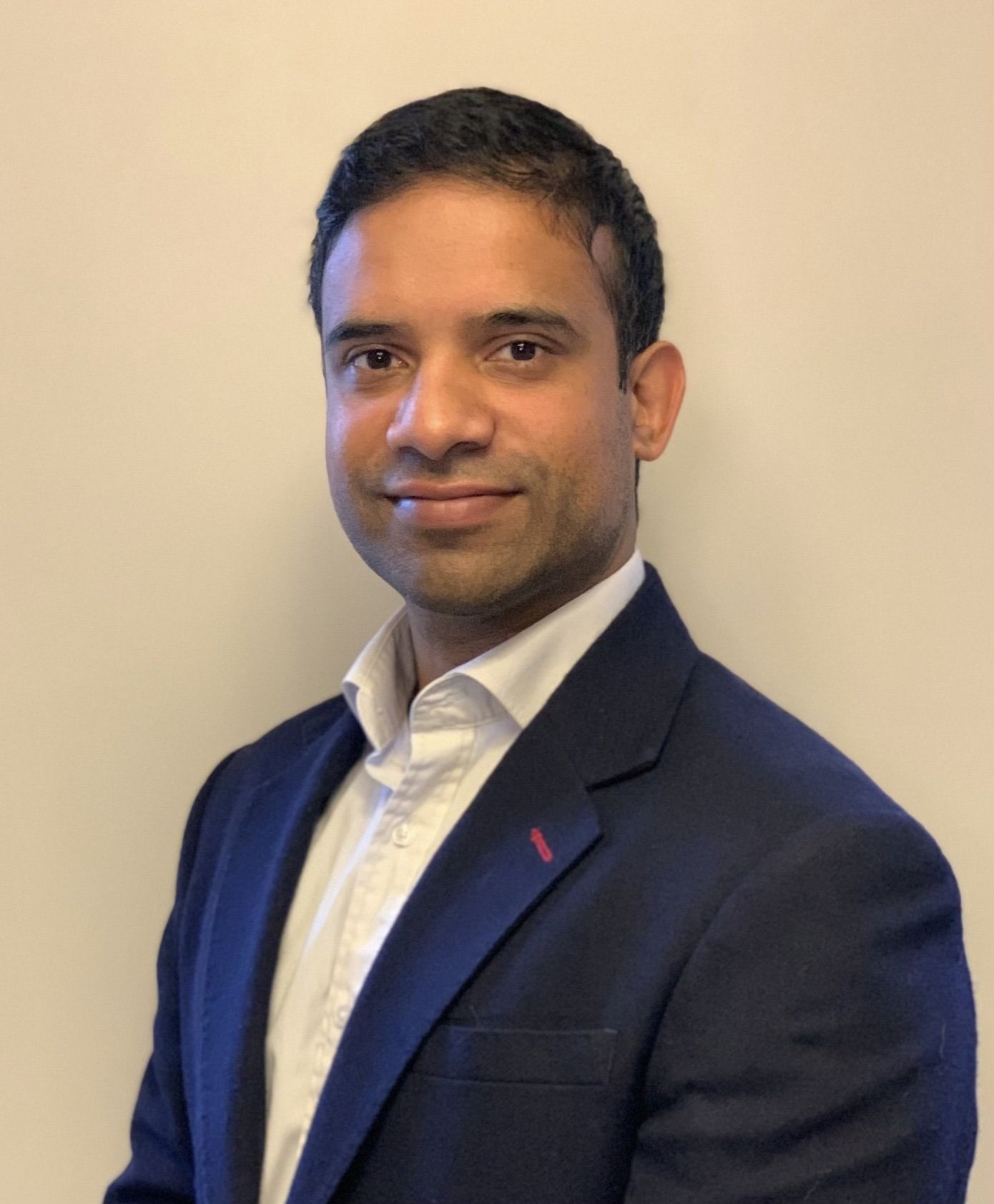 Dr Luckshman Bavan Luckshman is a clinical fellow in paediatric orthopaedics at Sick Kids. He is from the UK and obtained his medical degree from Imperial College London. He completed his orthopaedic registrar training in the Oxford and Thames